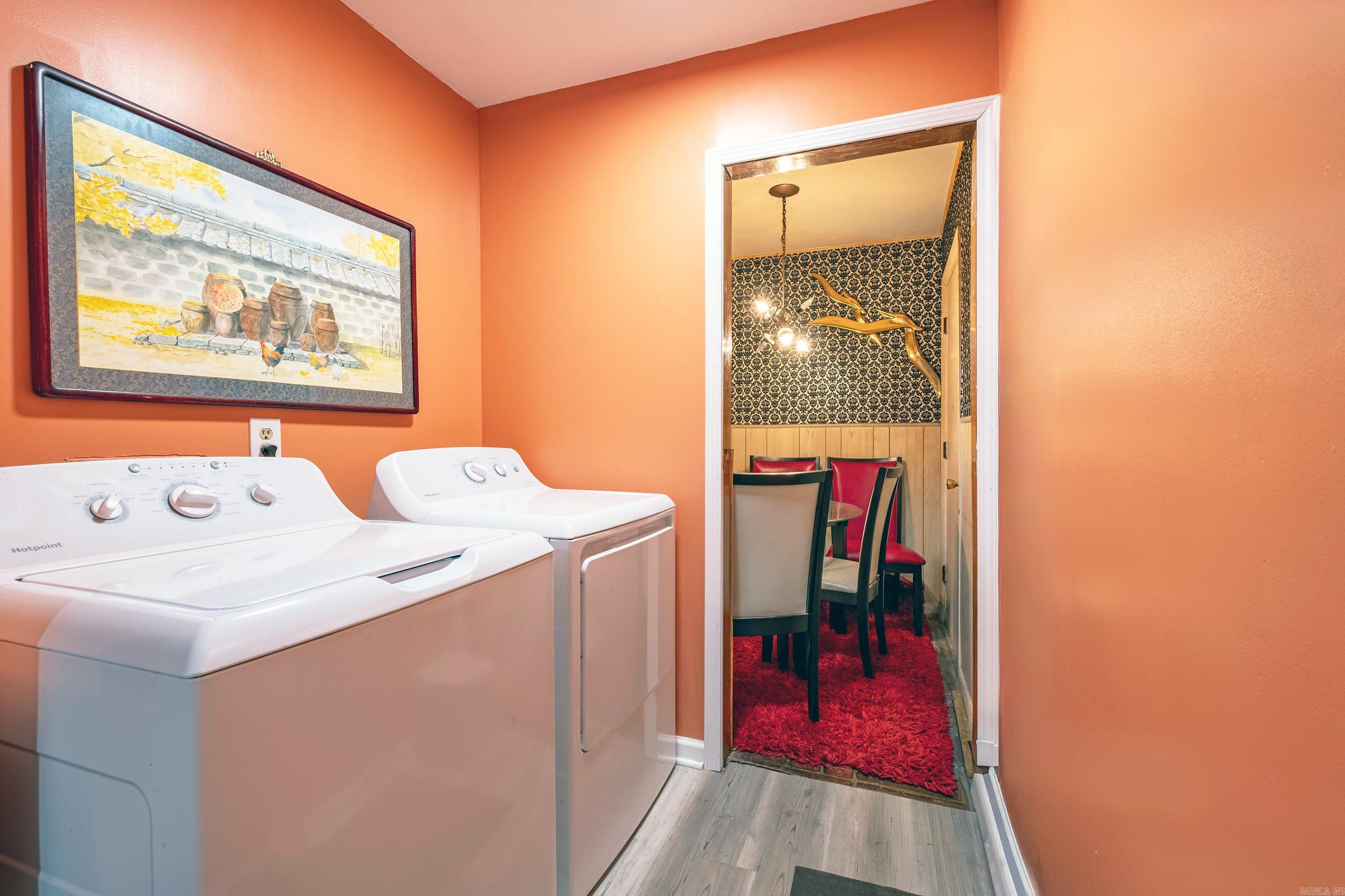 UNIVERSITY PARK NO - Residential