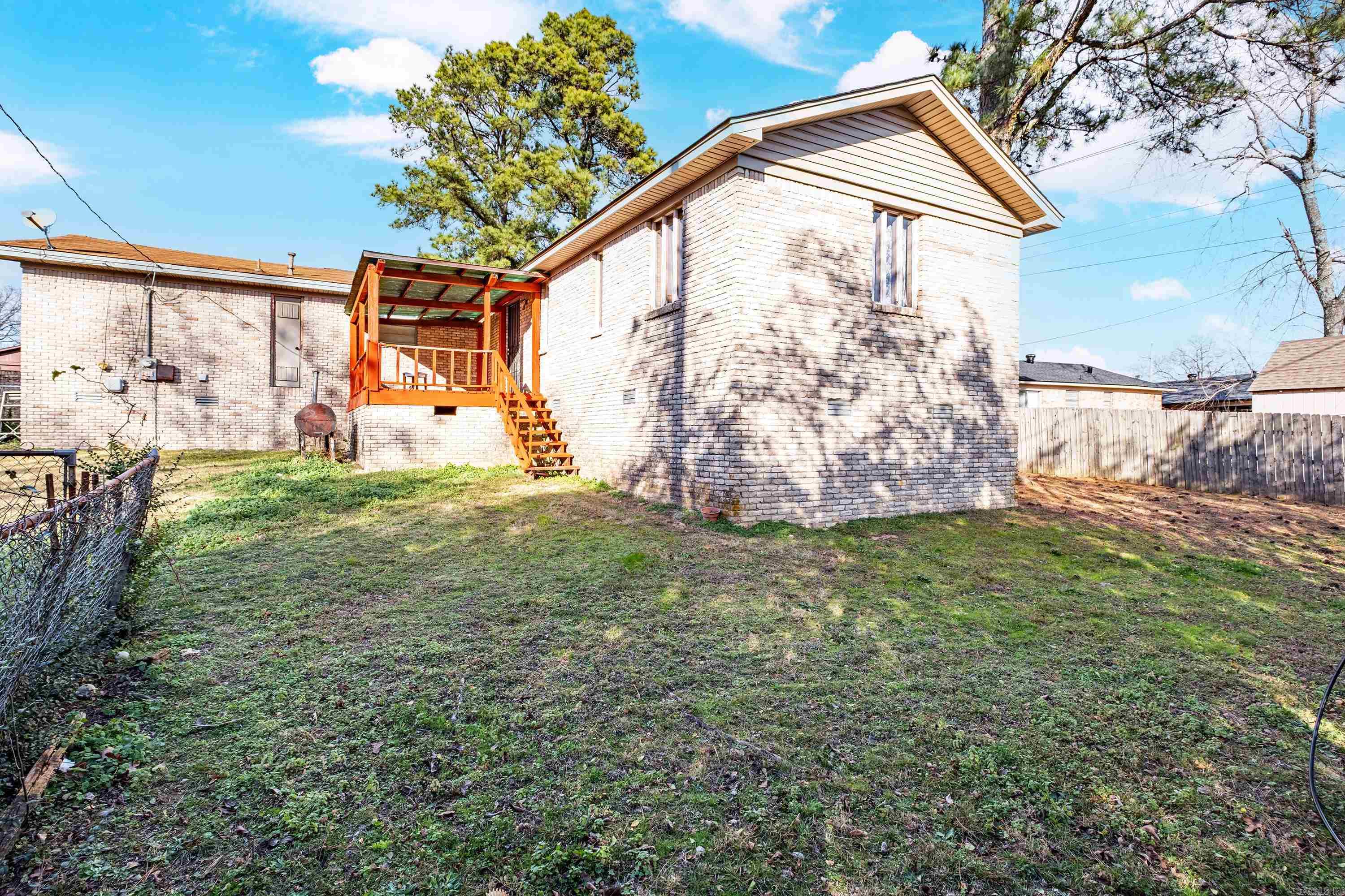 UNIVERSITY PARK NO - Residential