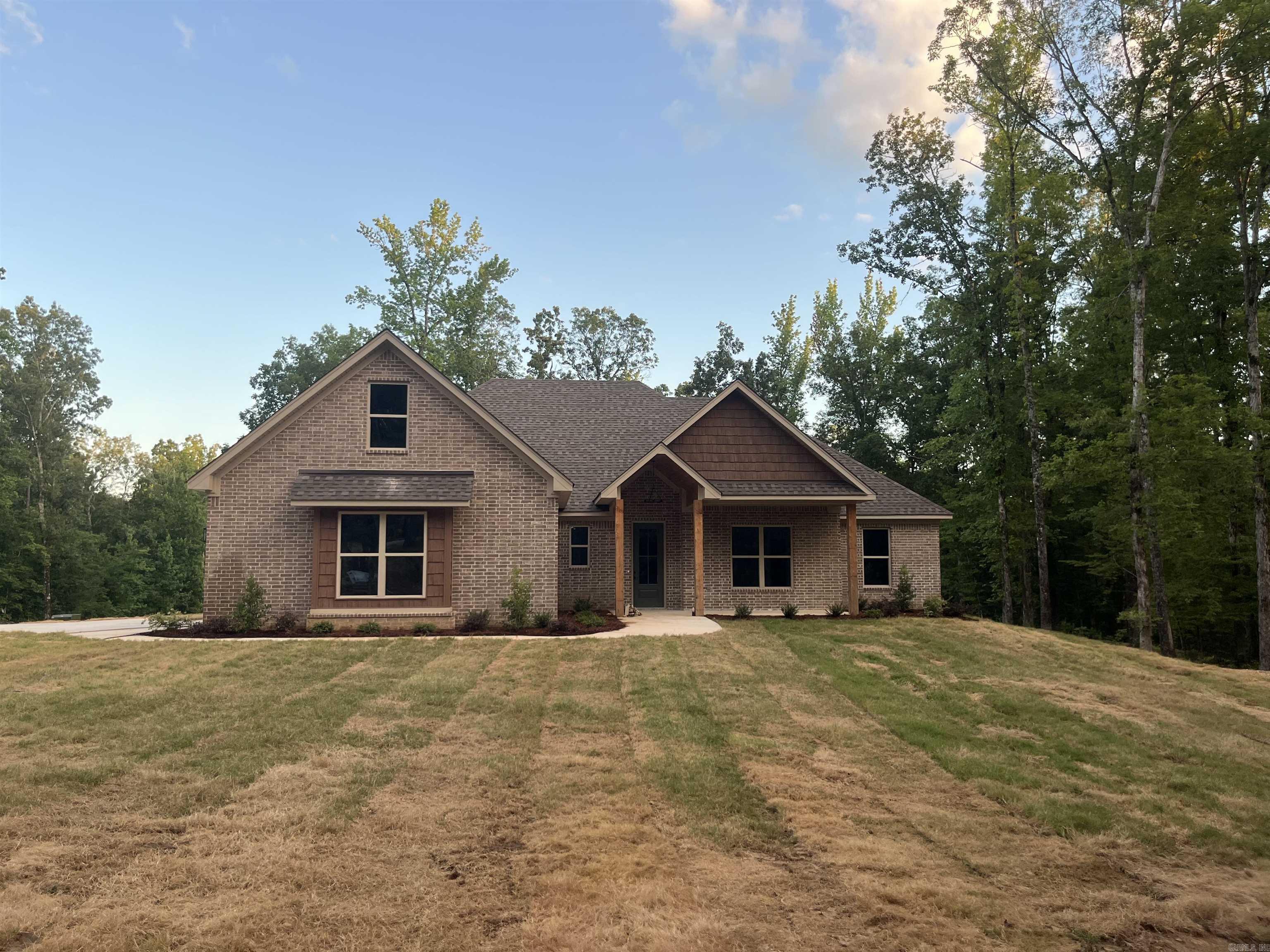 Perfect New construction home with lots of space and plenty of room on 2.5 acres. This home is beautiful and a must see! Open kitchen with large island, custom cabinets, wood burning fireplace, wood beams, large walk in pantry, large primary suite with wood beams and walk in closet & bath. Upstairs bonus room with 1/2 bath. This home has so many custom features! The backyard is beautiful and has lots of space and privacy.
