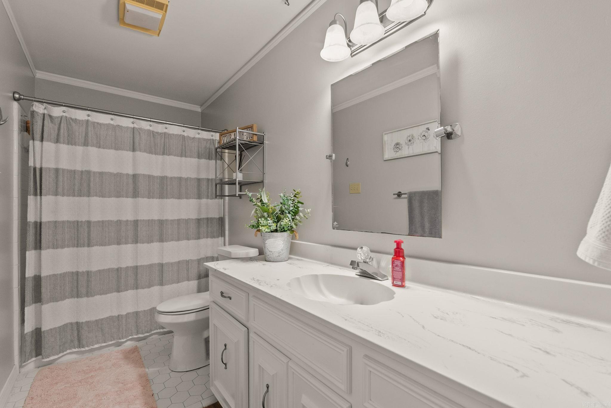 PARKWAY PLACE - Residential