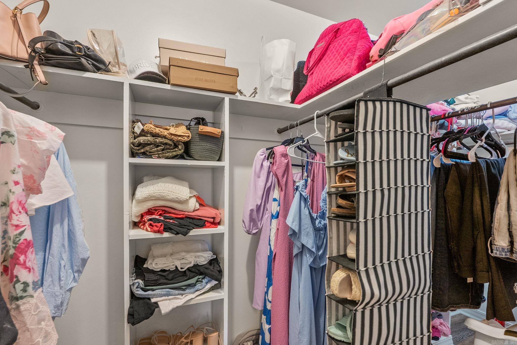 PARKWAY PLACE - Residential