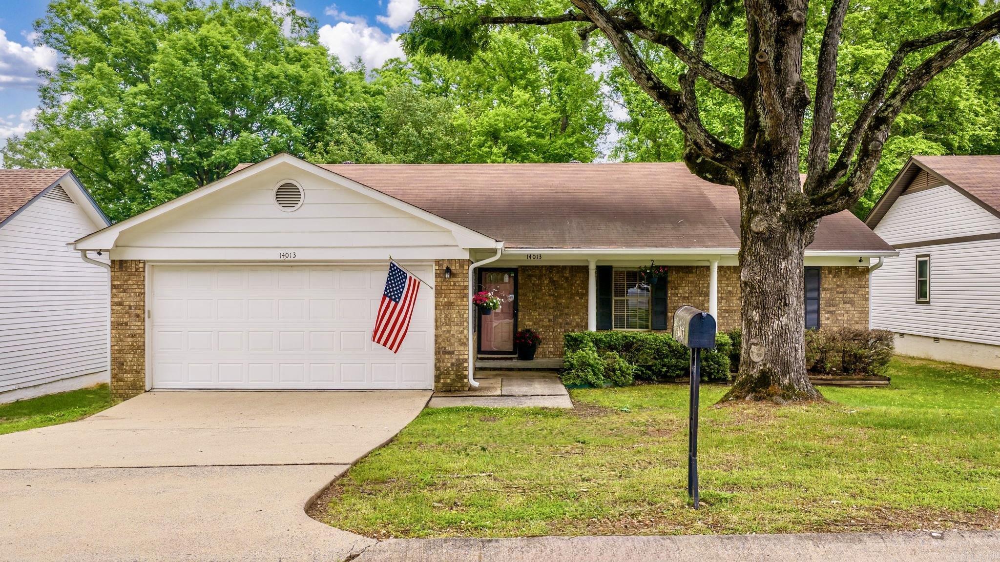 PARKWAY PLACE - Residential