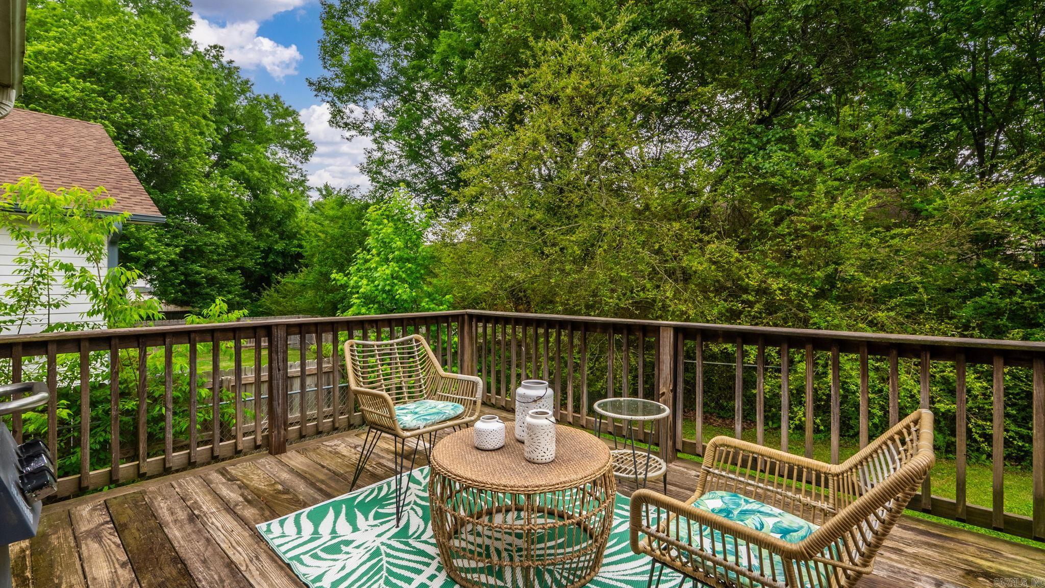 PARKWAY PLACE - Residential