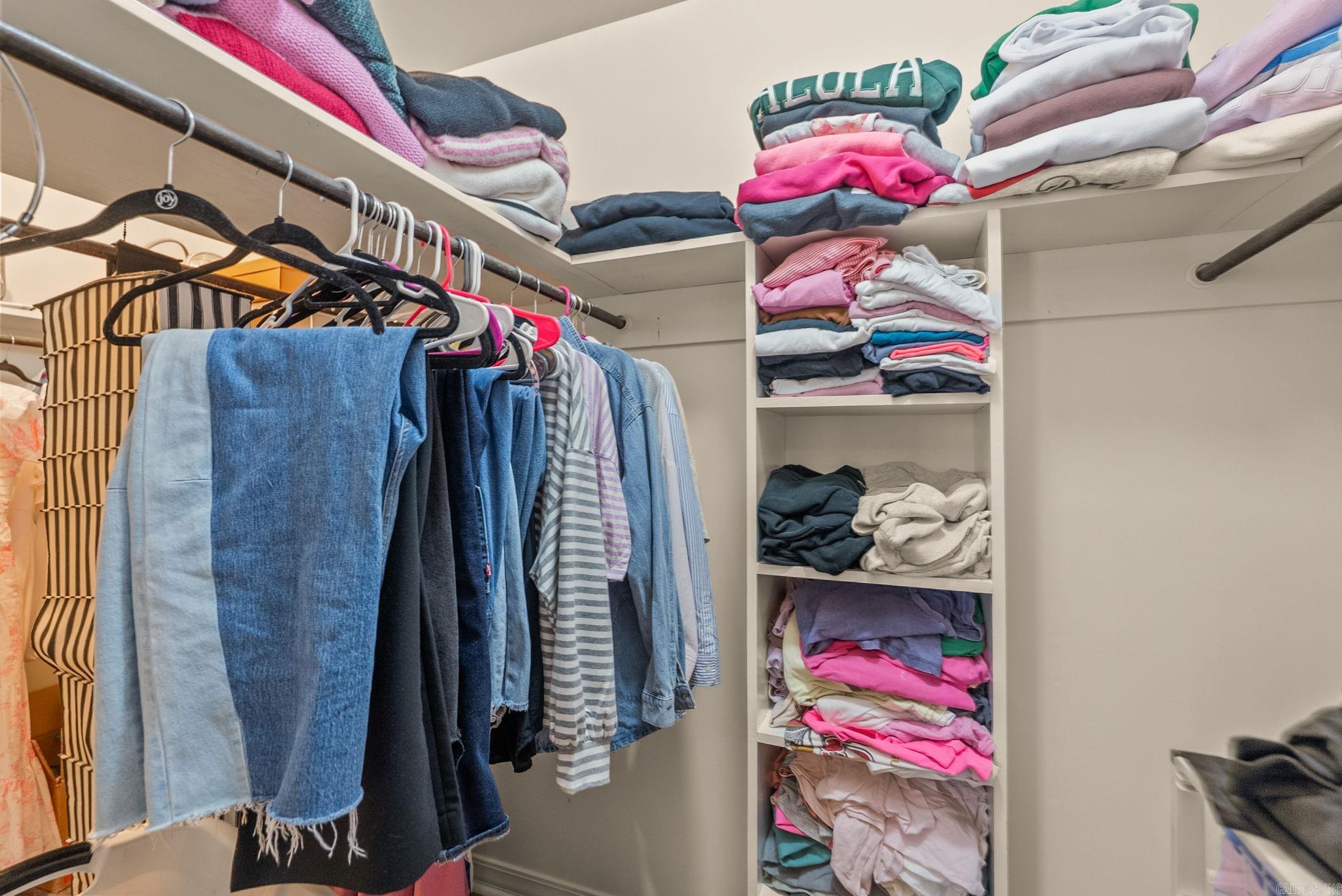 PARKWAY PLACE - Residential