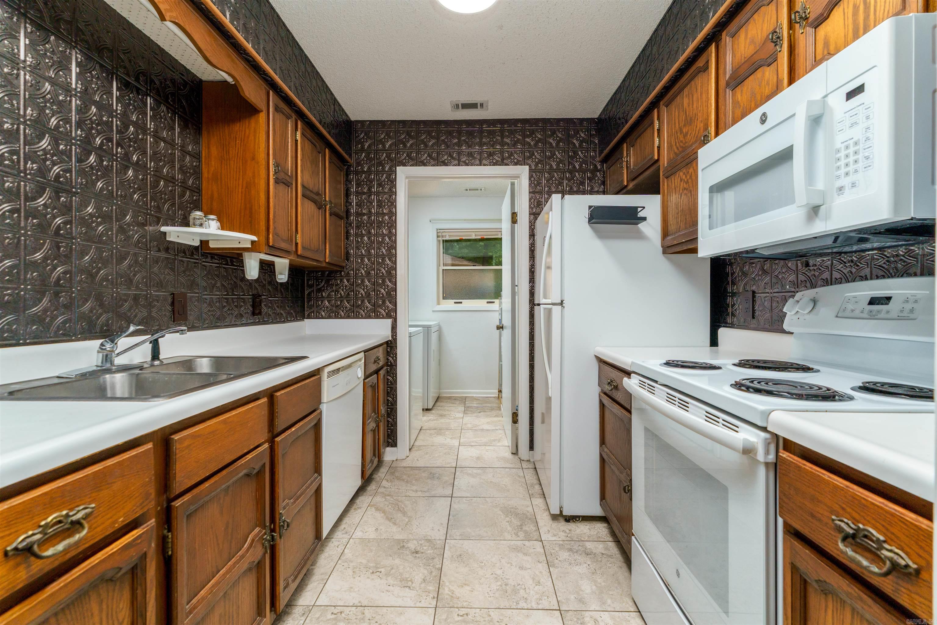 Coronado Courts #2 - Residential
