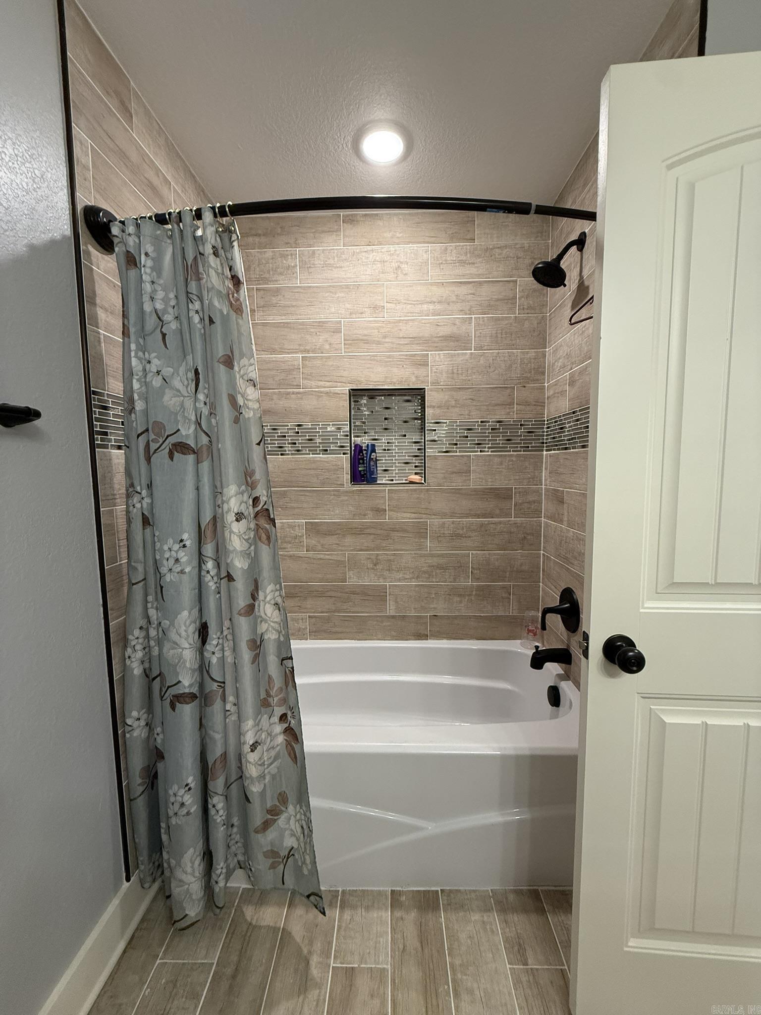 REDWOOD SUBDIVISION CORRECTION P - Residential