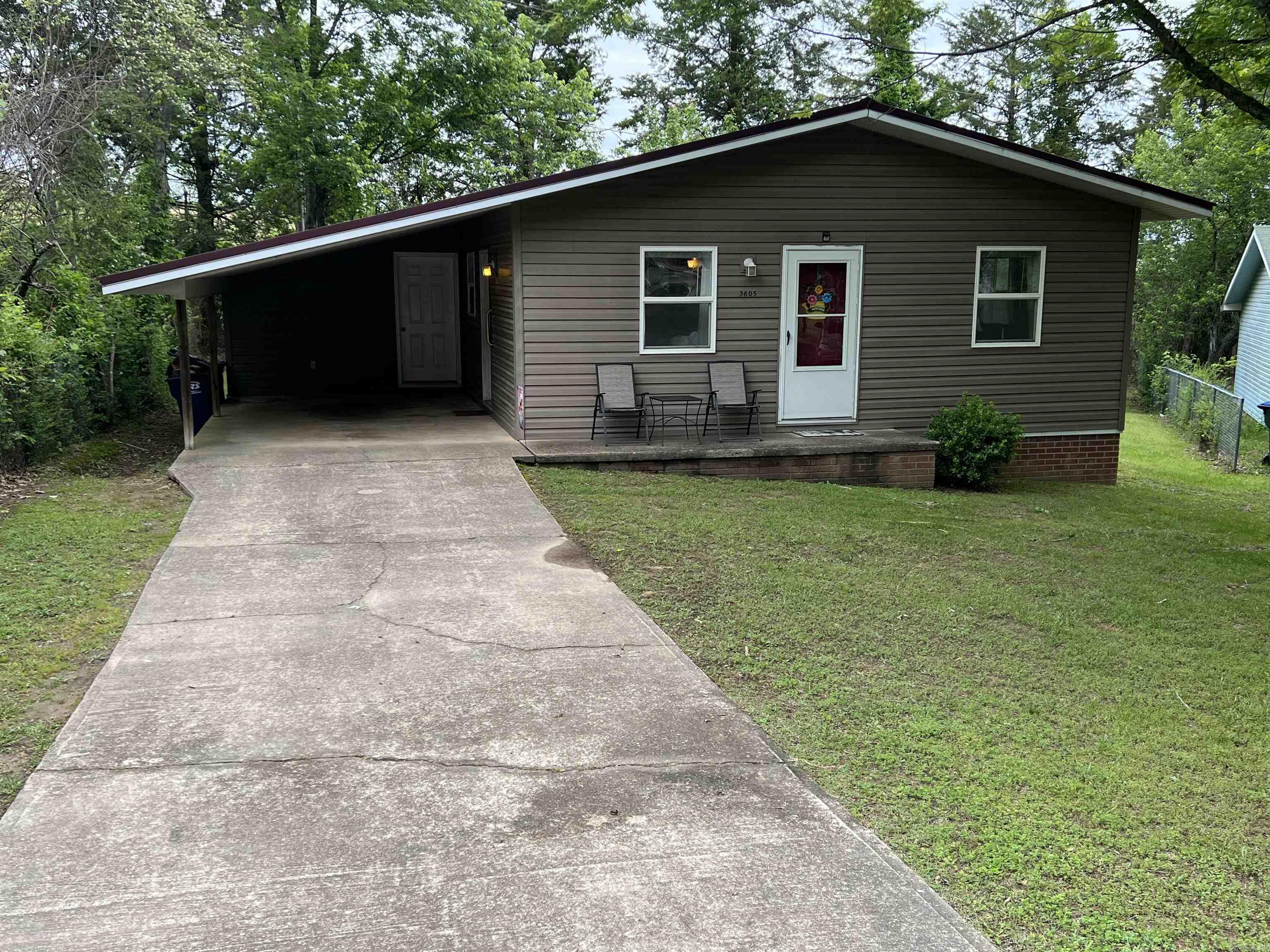 PRAIRIE OAKS SUB - Residential