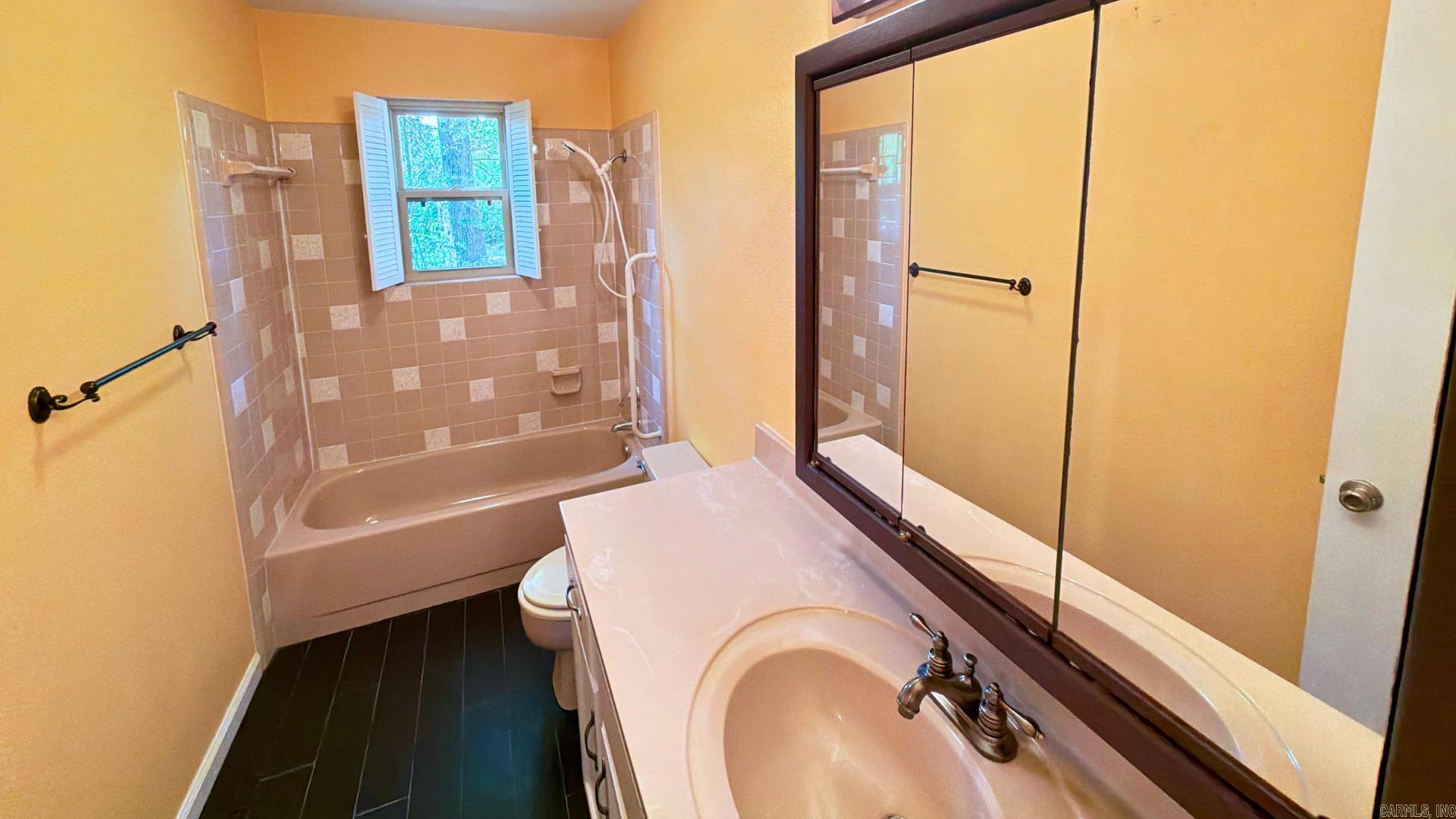 Marlowe Dr - Residential