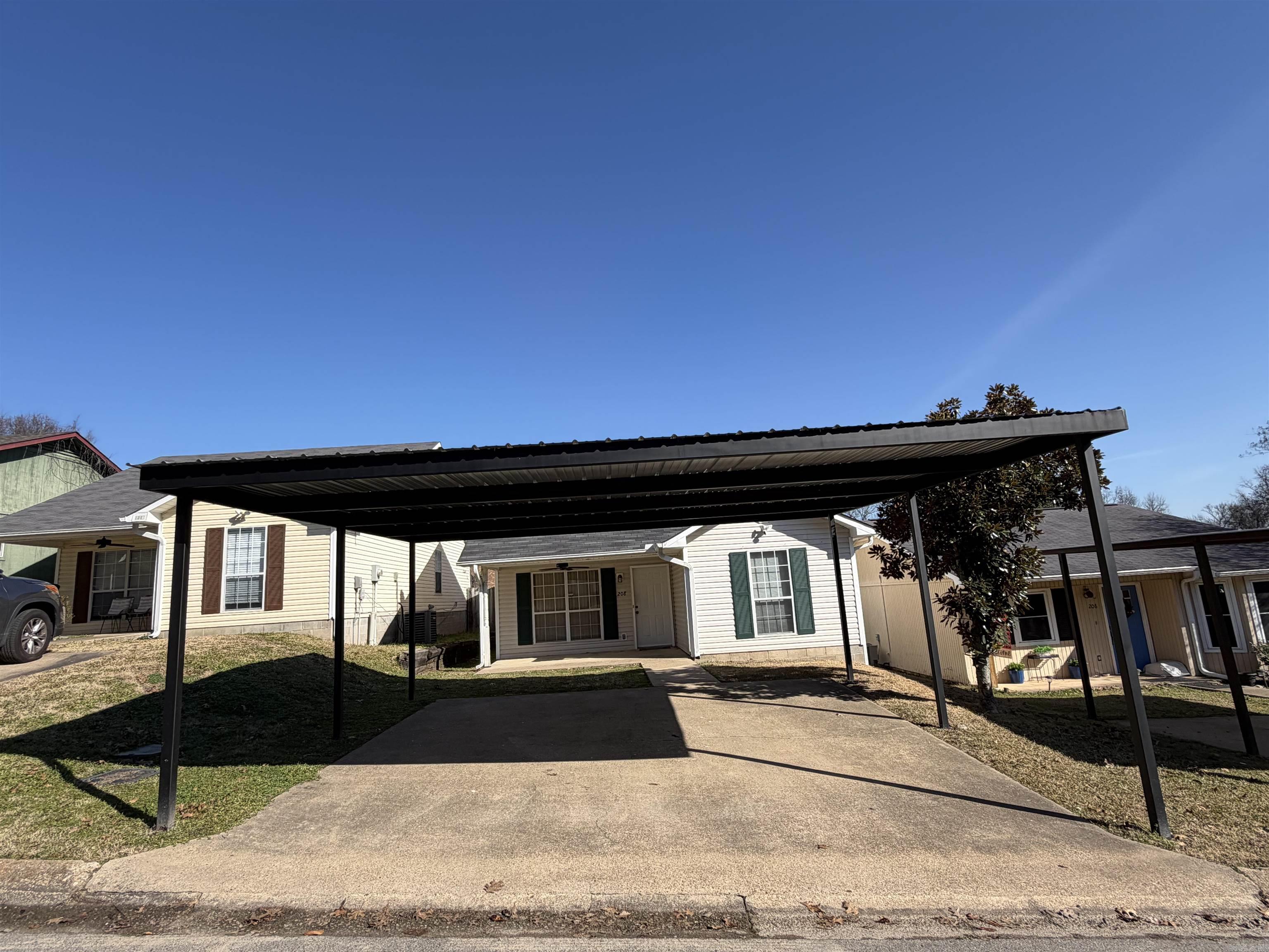 Rocky Reef #1 - Residential