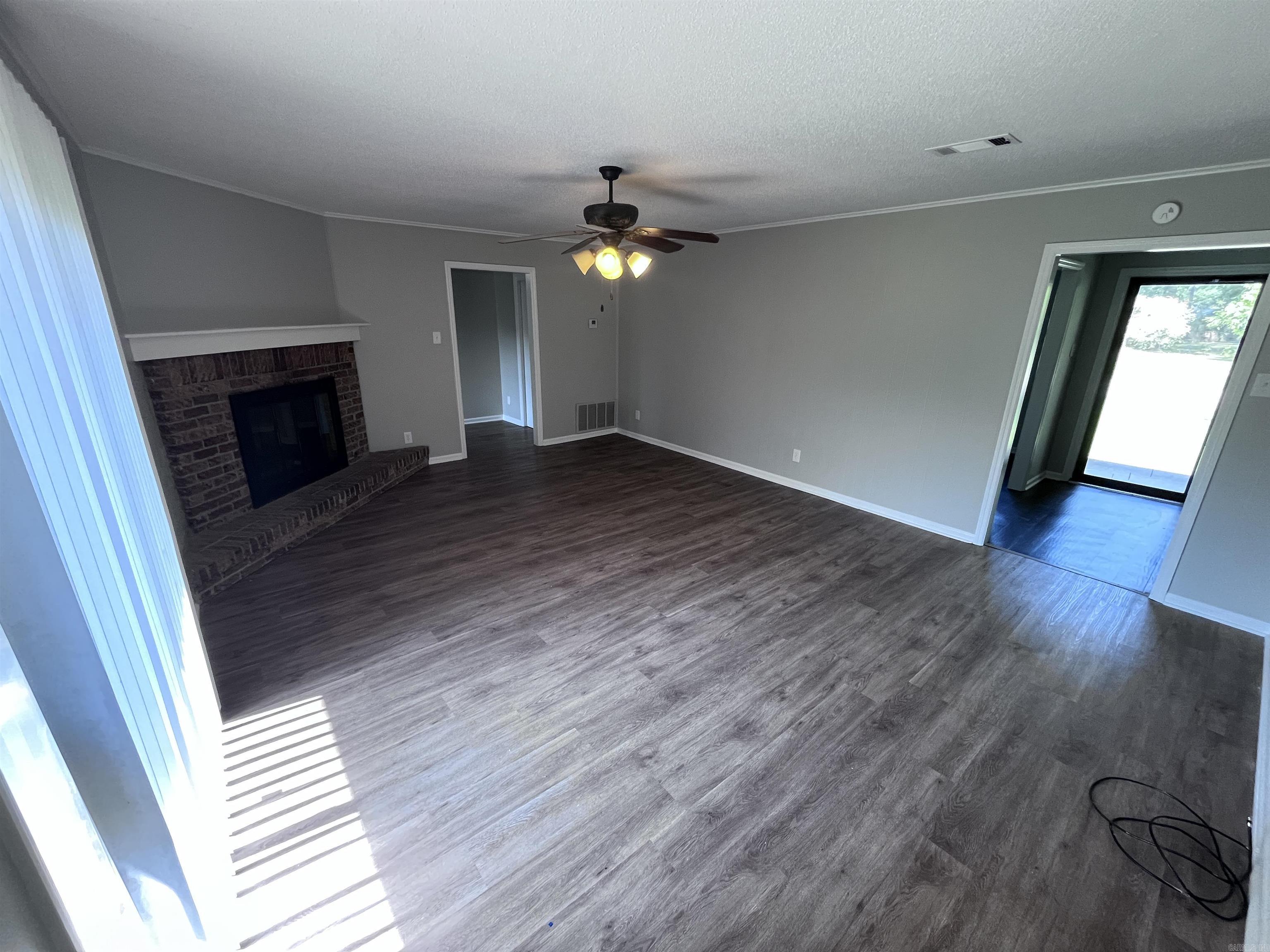 Stonewall - Residential Lease