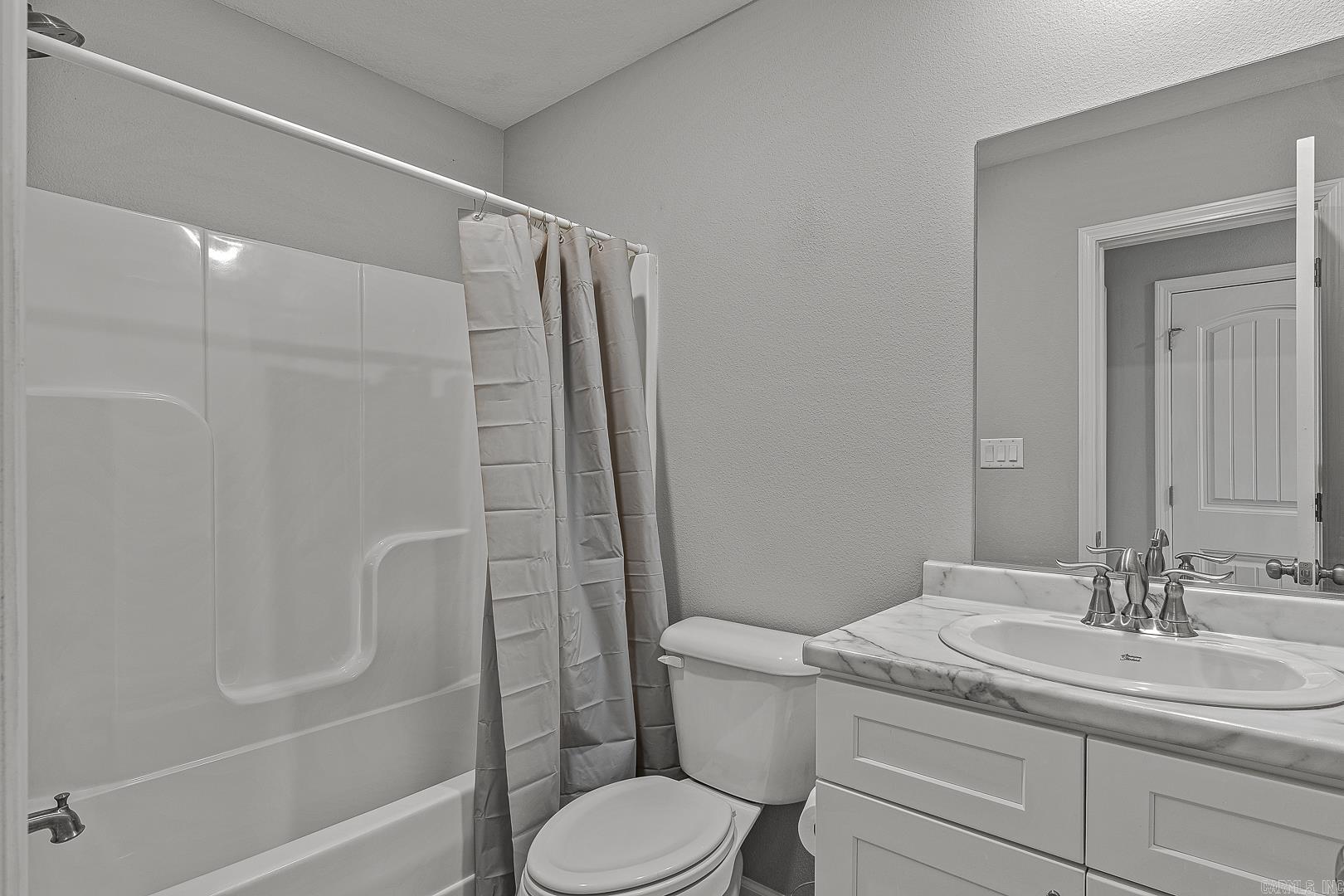 Lakewood Landing - Residential