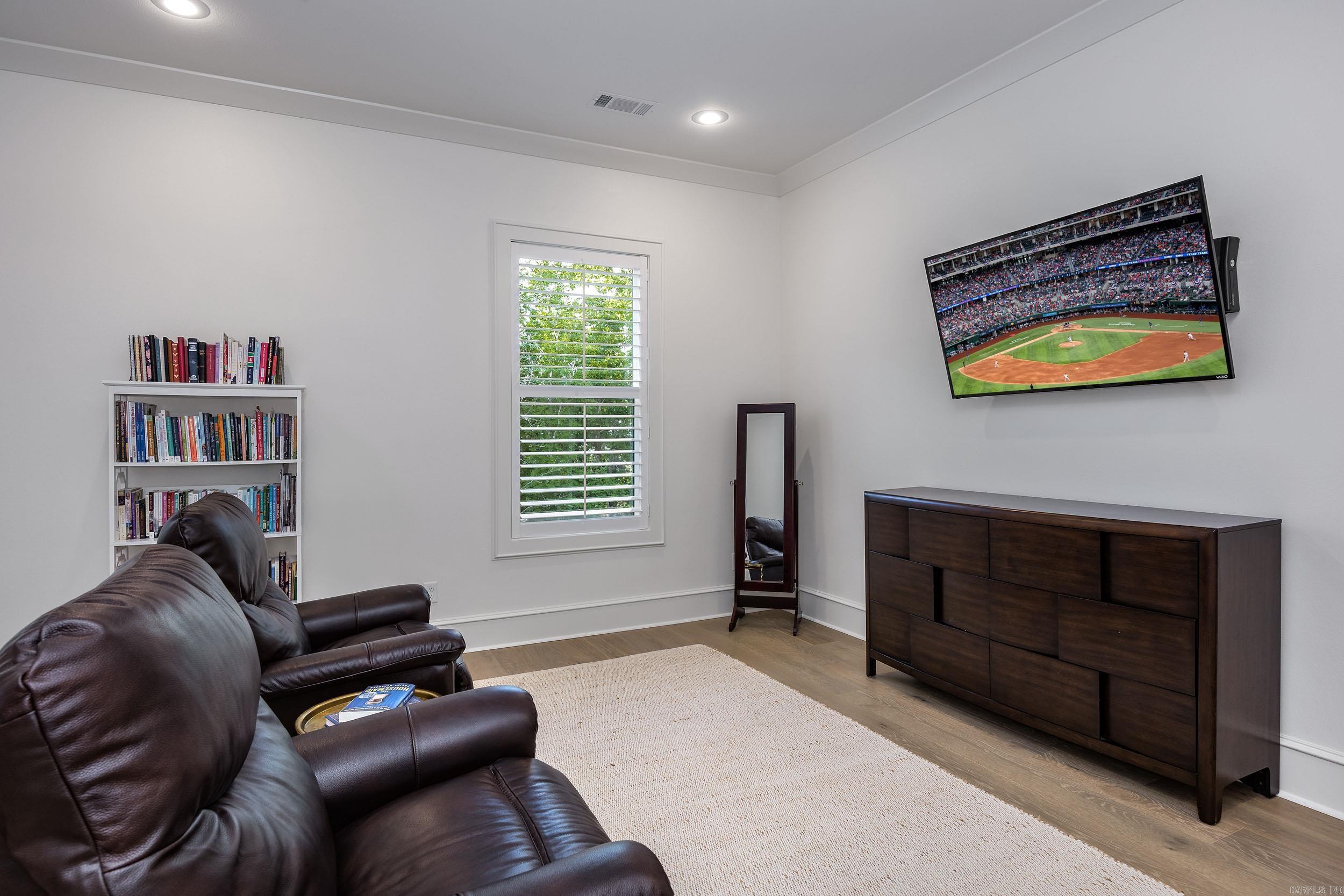 CHENAL VALLEY "FALSTONE COURT" - Residential