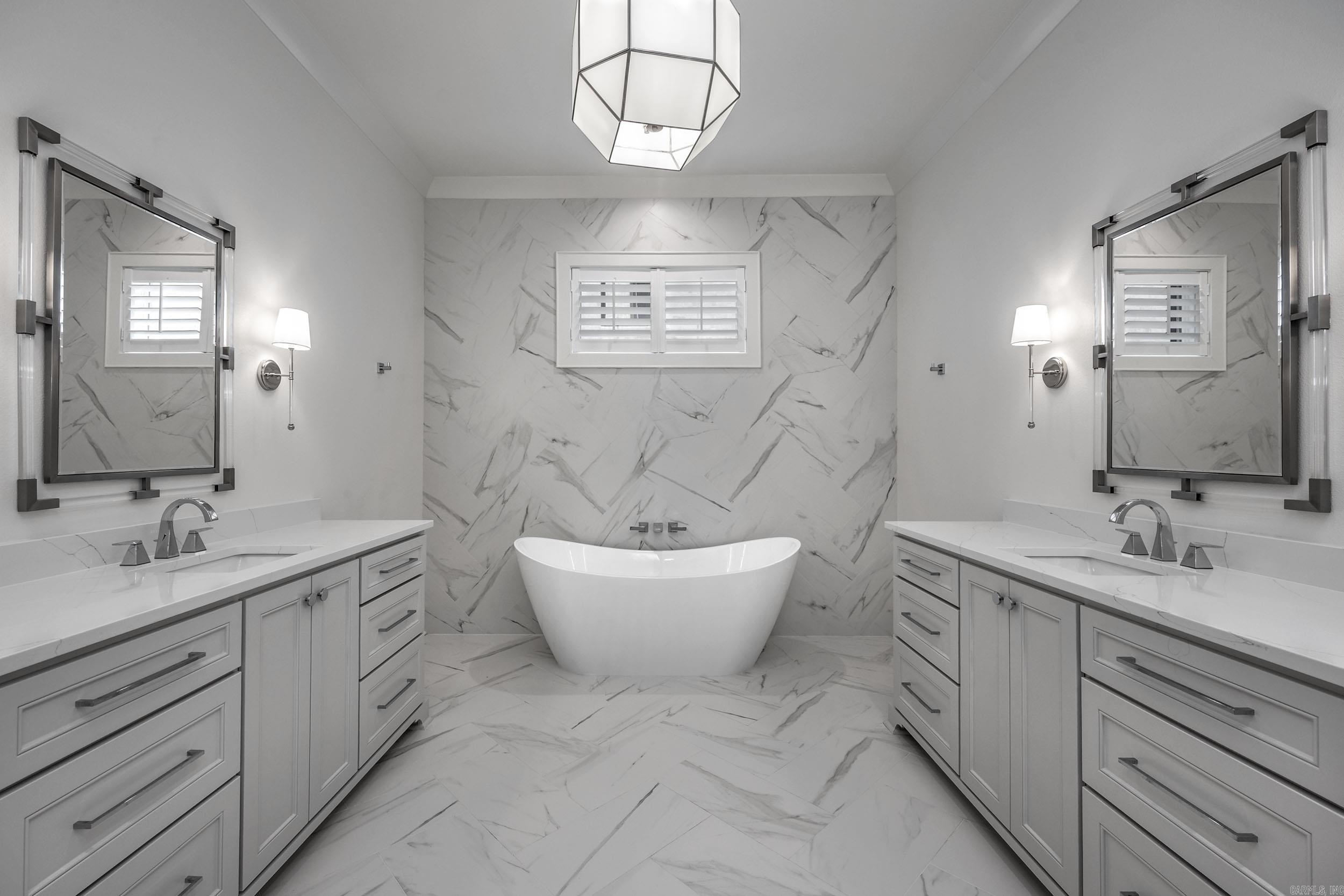 CHENAL VALLEY "FALSTONE COURT" - Residential