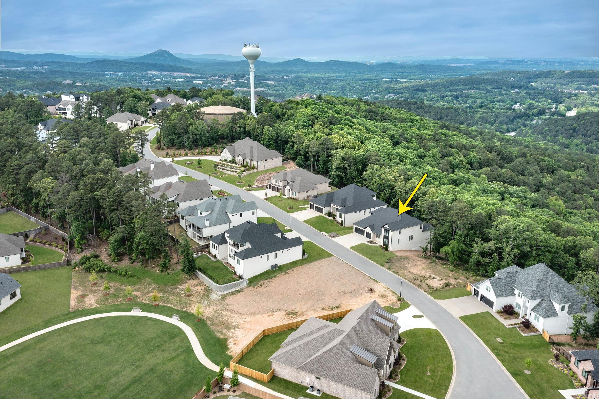 CHENAL VALLEY "FALSTONE COURT" - Residential