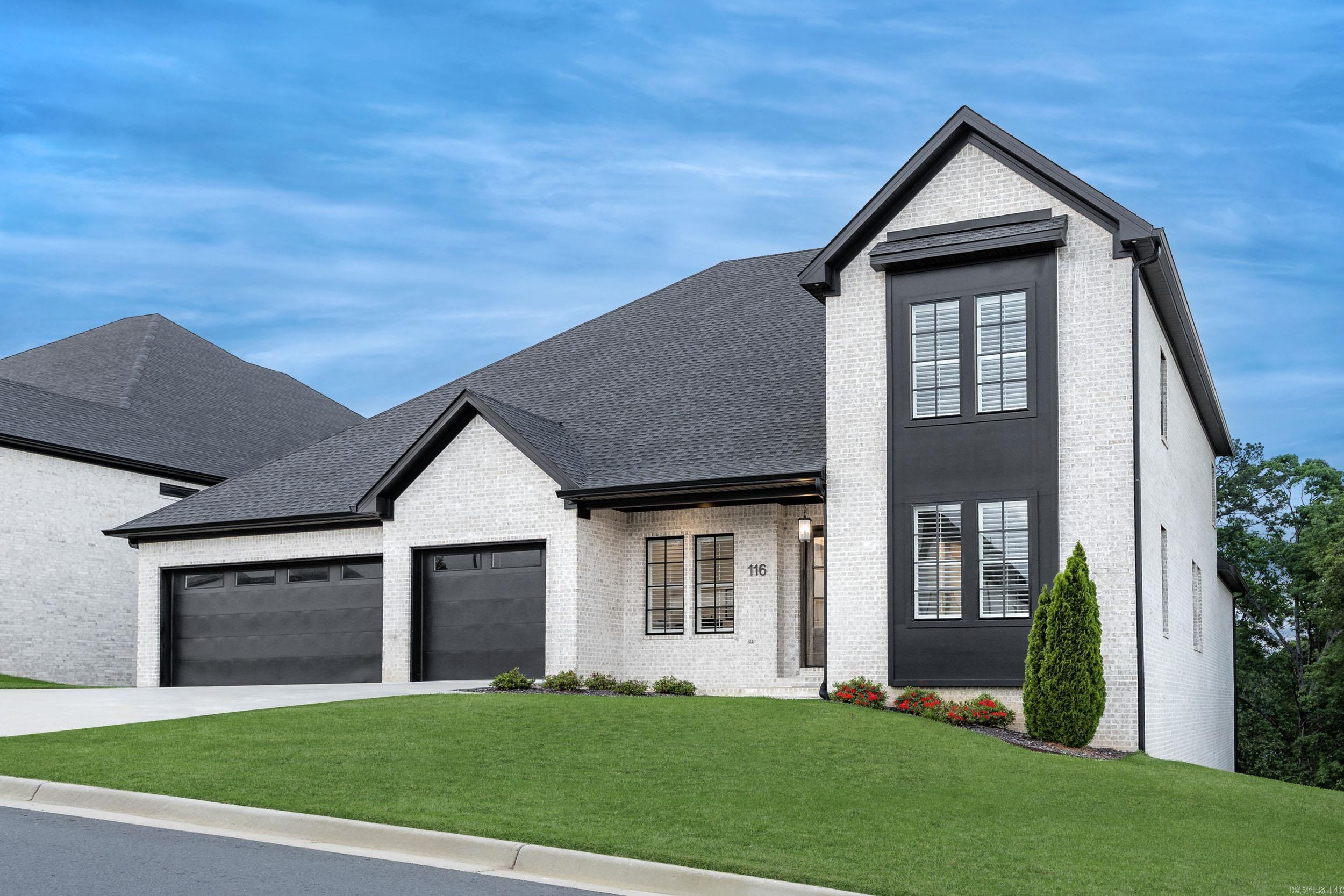CHENAL VALLEY "FALSTONE COURT" - Residential