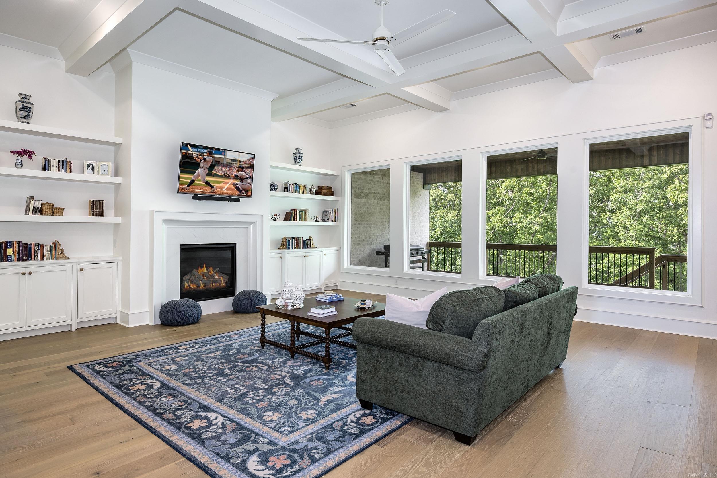 CHENAL VALLEY "FALSTONE COURT" - Residential