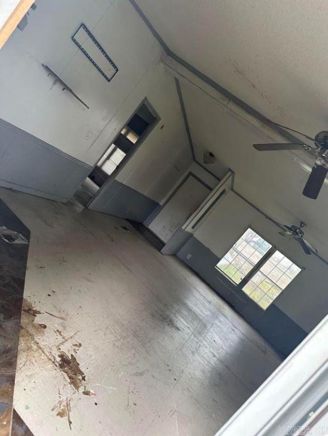 MOUNTAIN VIEW - Residential