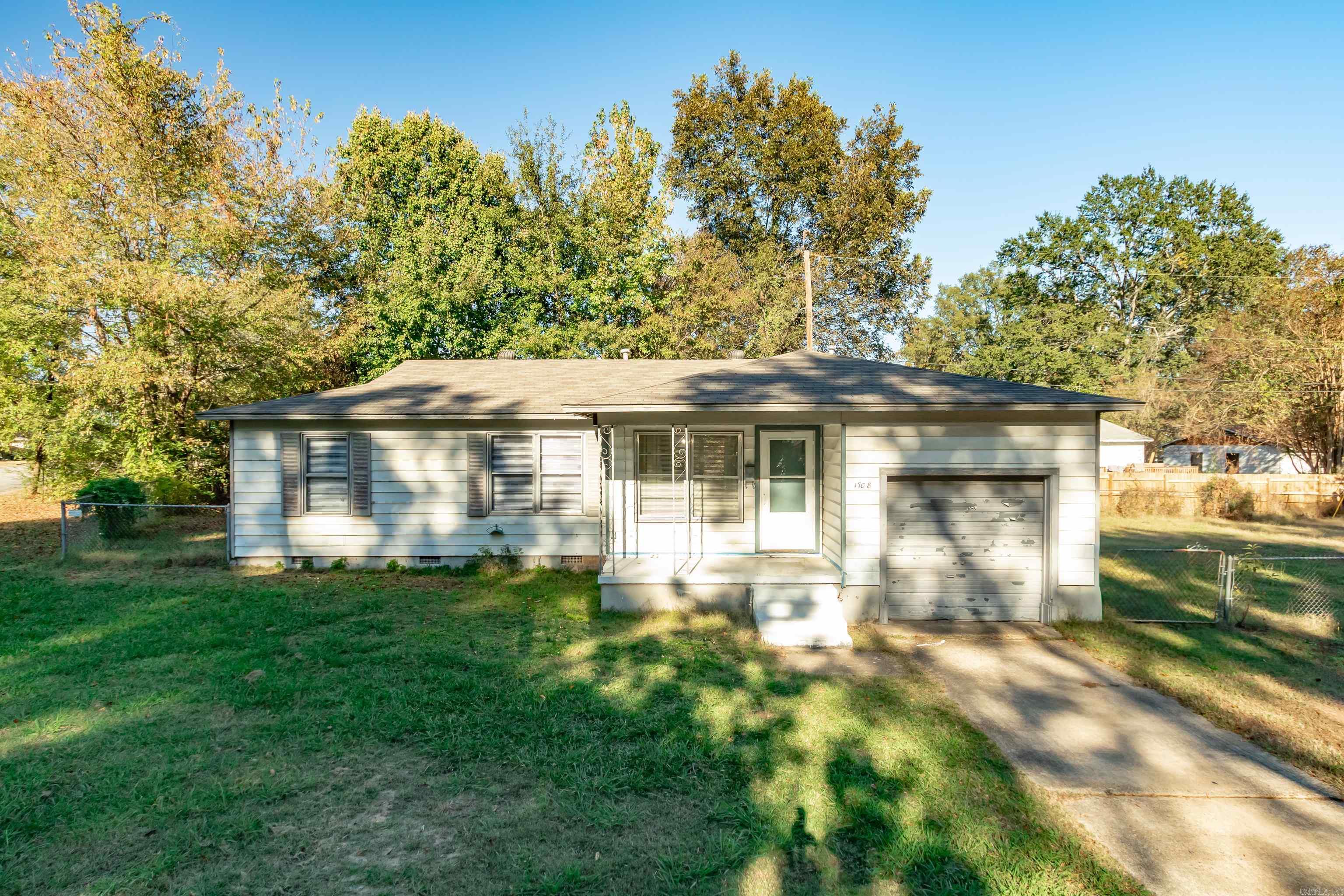 Keaton WW 2nd - Residential