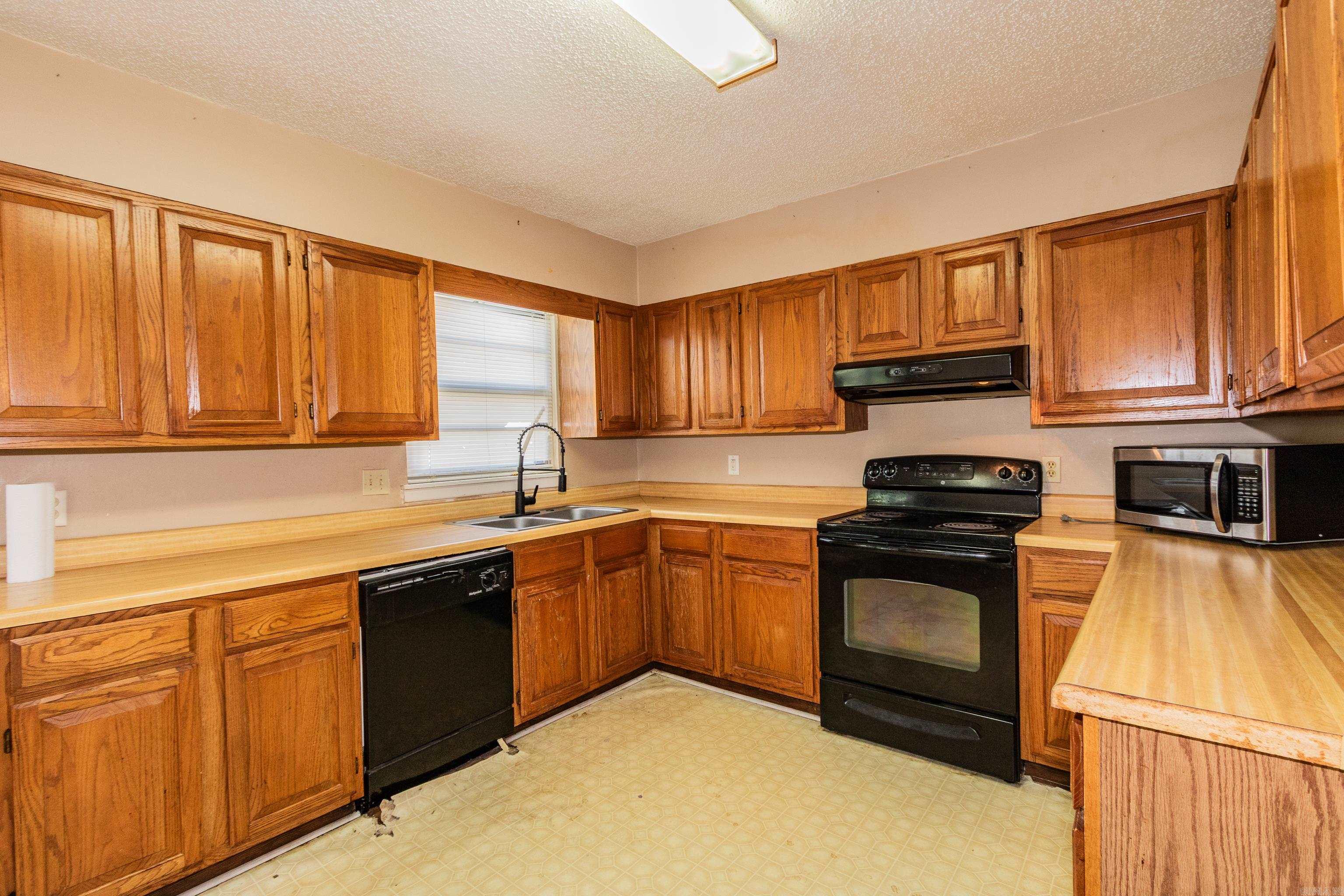 Keaton WW 2nd - Residential