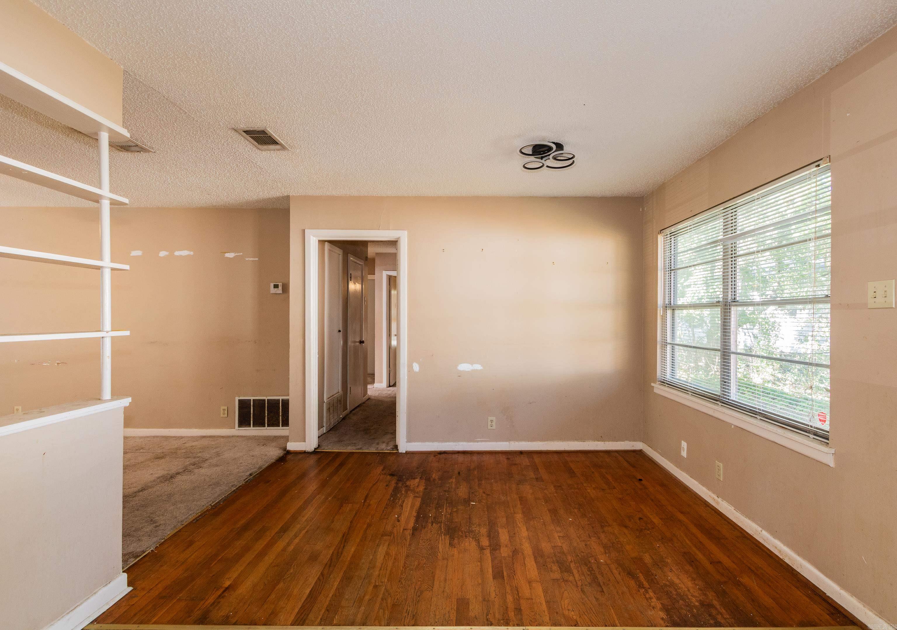 Keaton WW 2nd - Residential