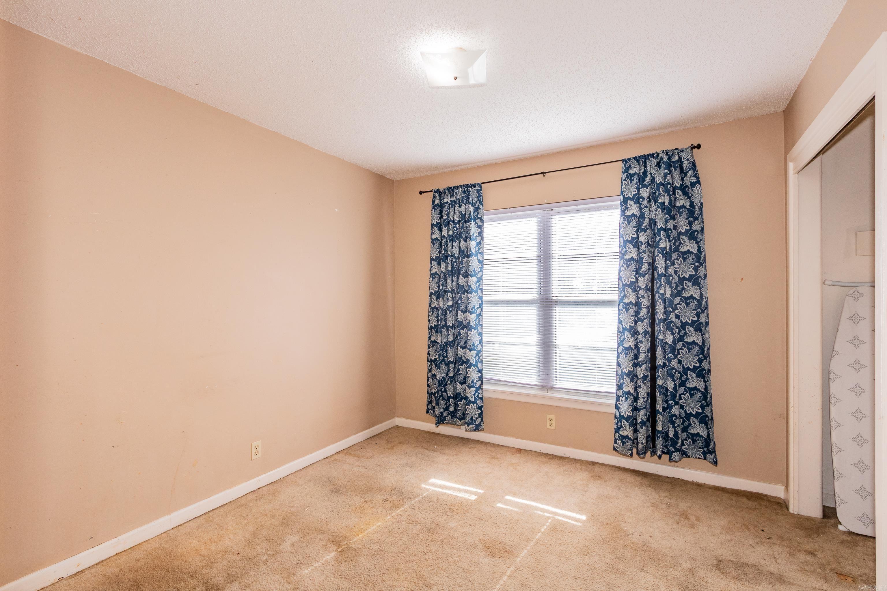 Keaton WW 2nd - Residential