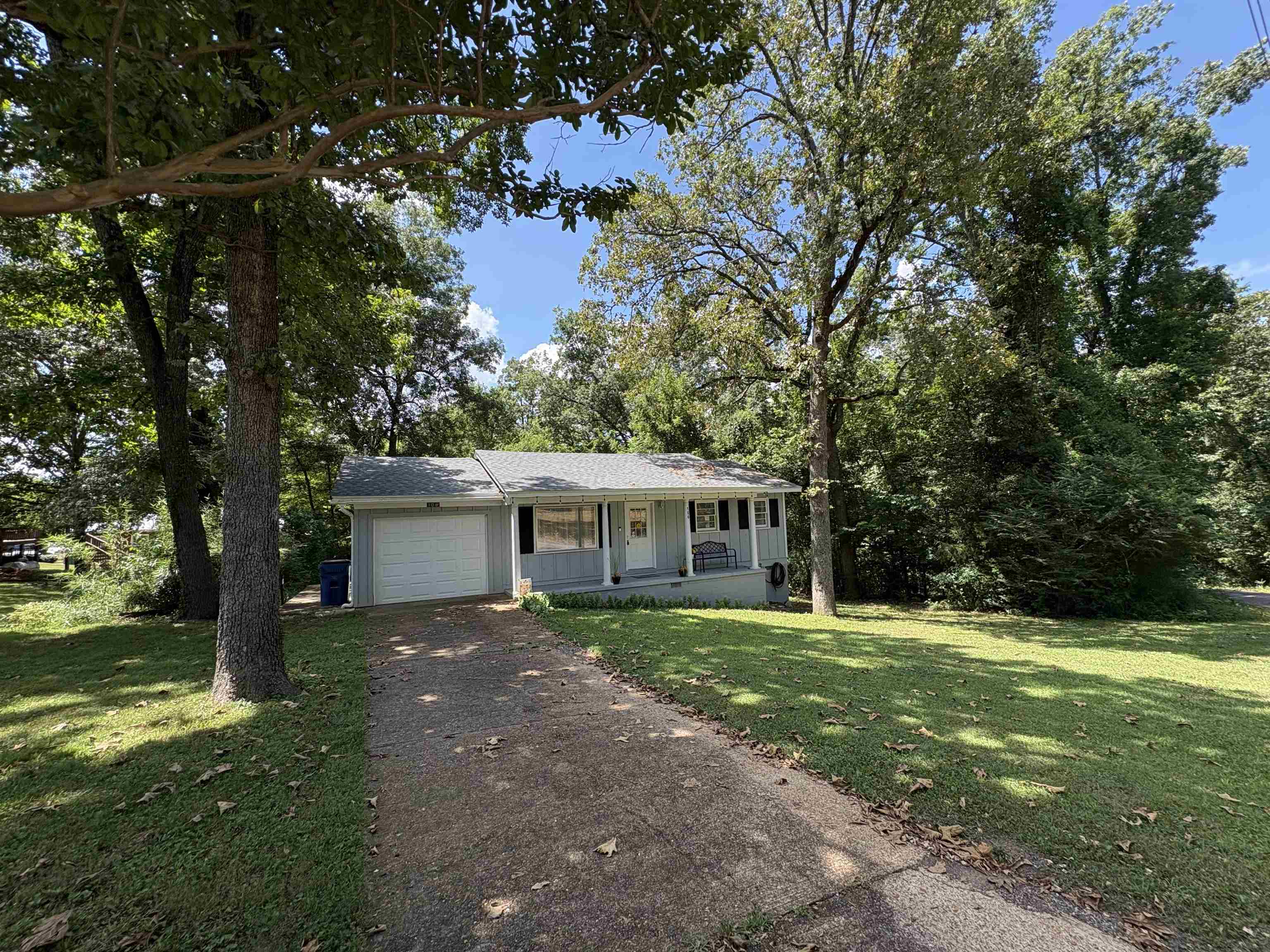 EAST LAKE - Residential