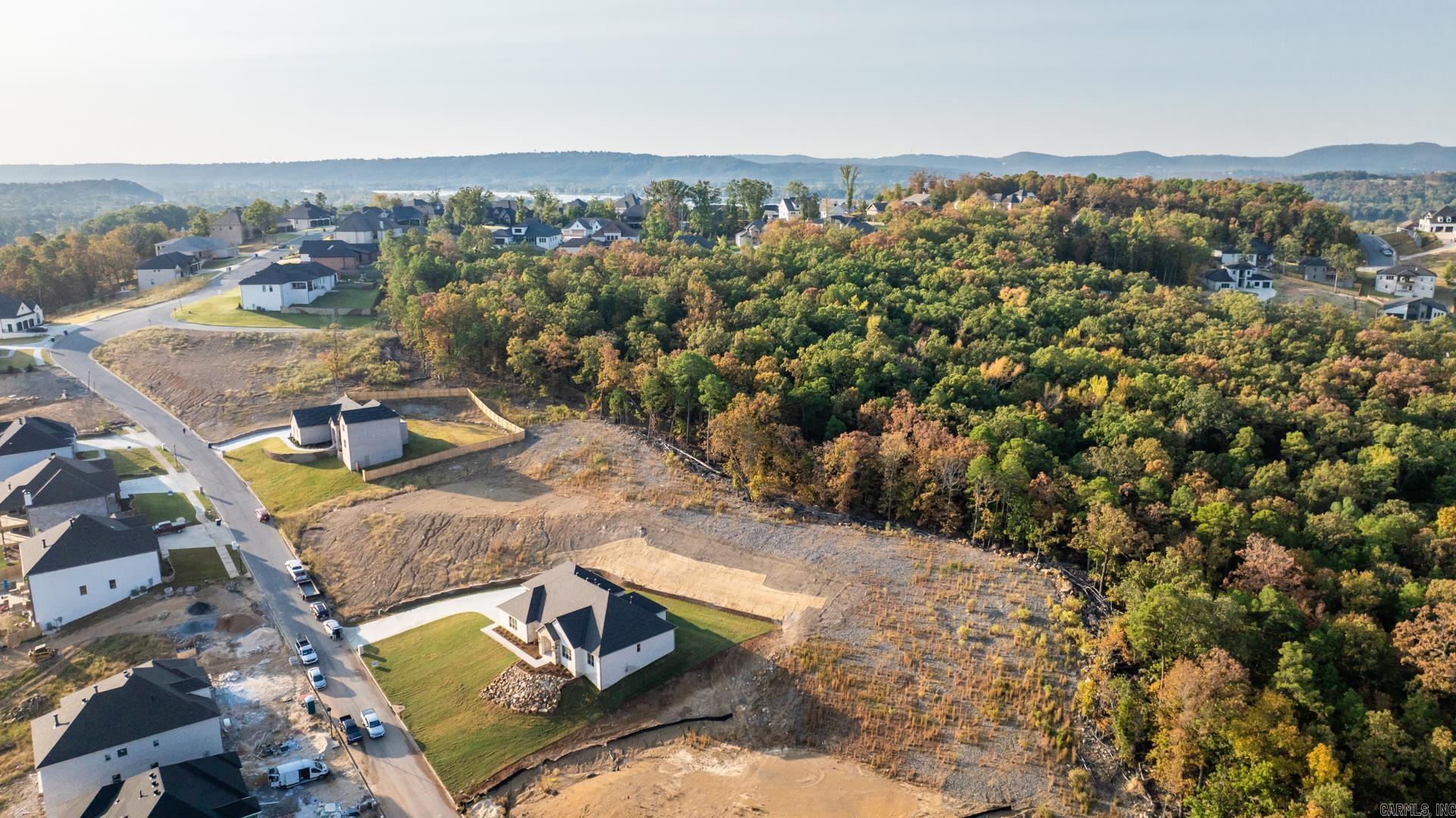 MAUMELLE VALLEY ESTATES - Residential