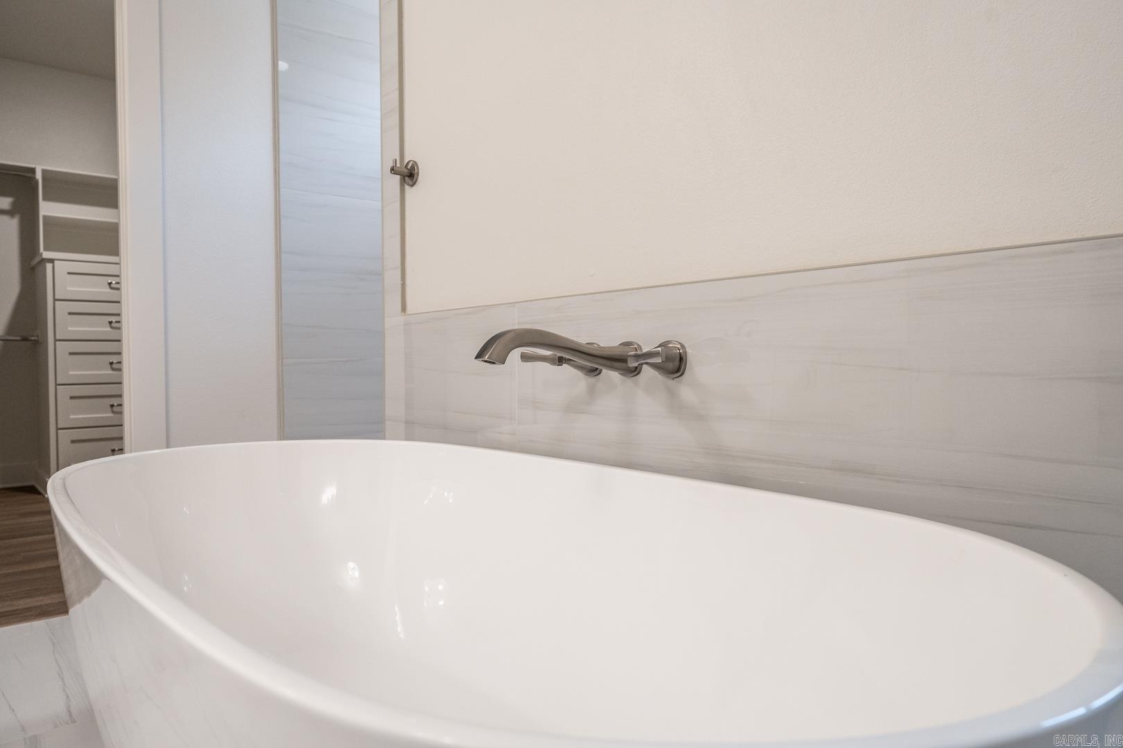 MAUMELLE VALLEY ESTATES - Residential