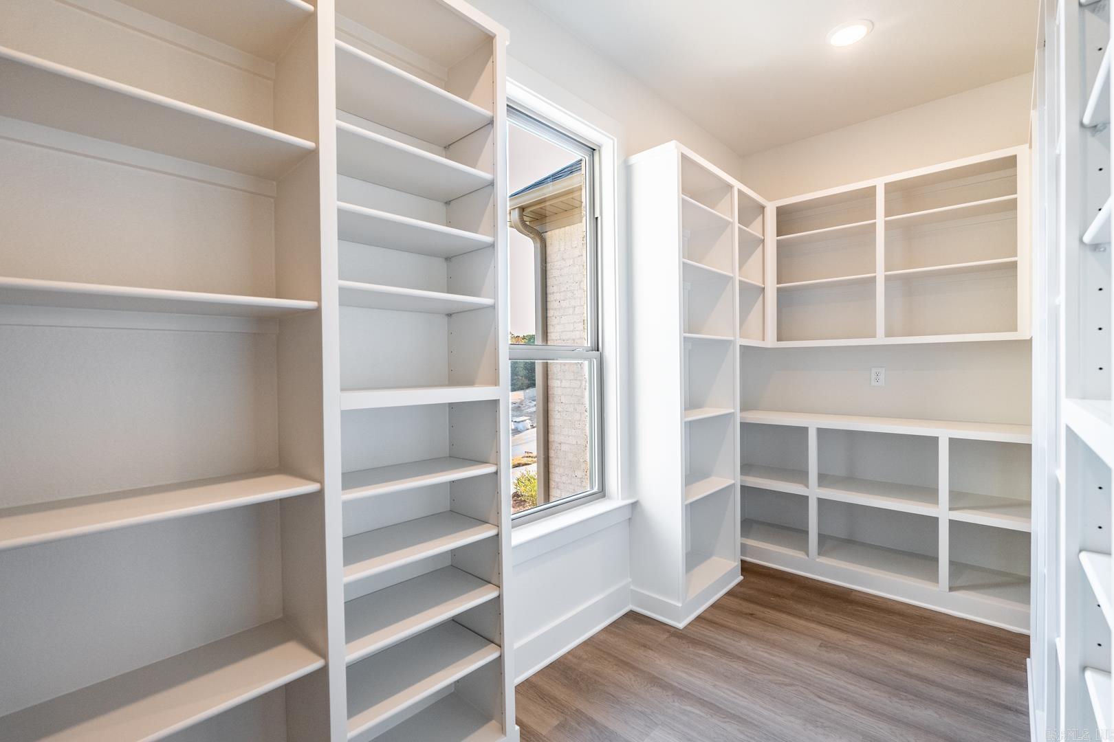 MAUMELLE VALLEY ESTATES - Residential