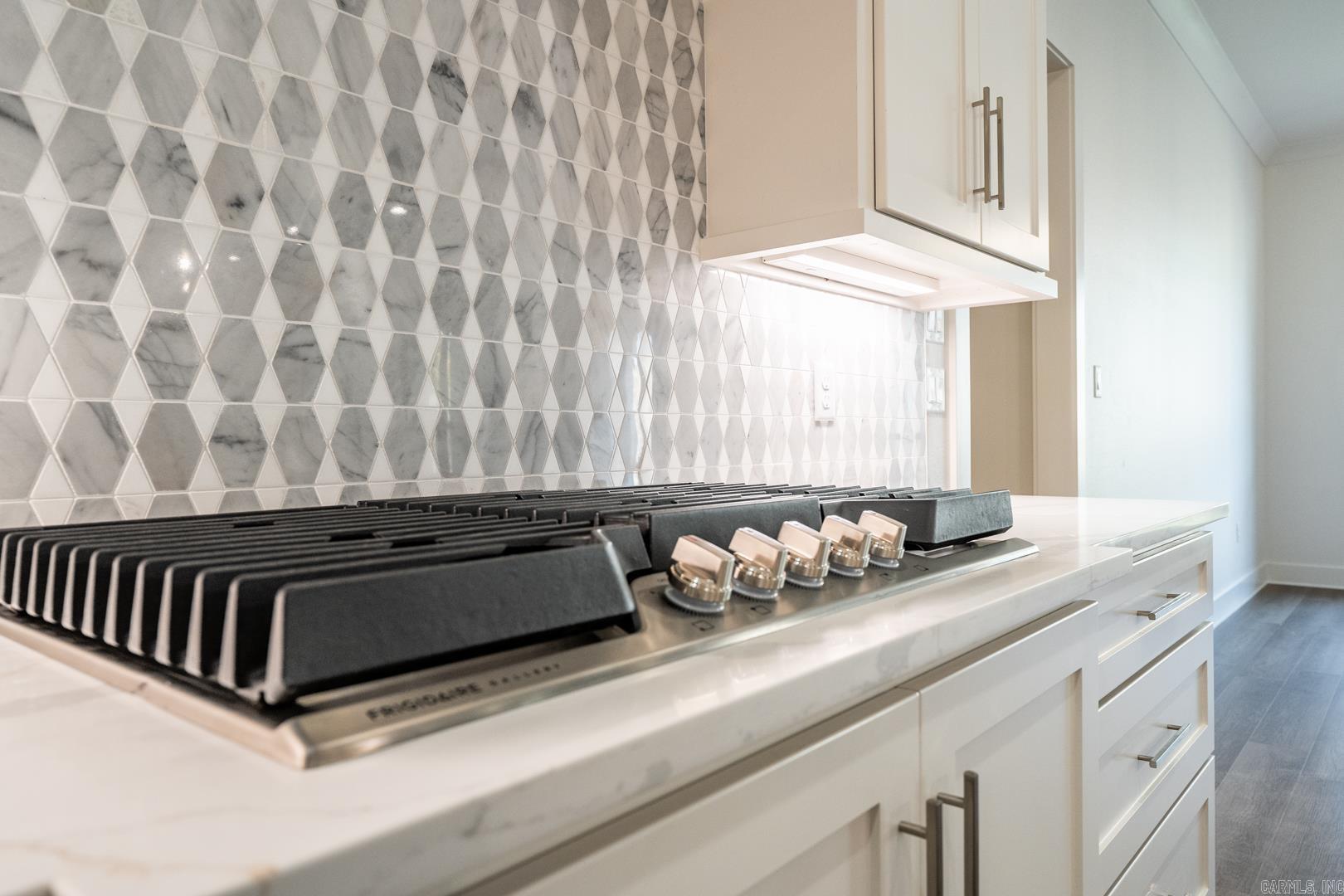 MAUMELLE VALLEY ESTATES - Residential