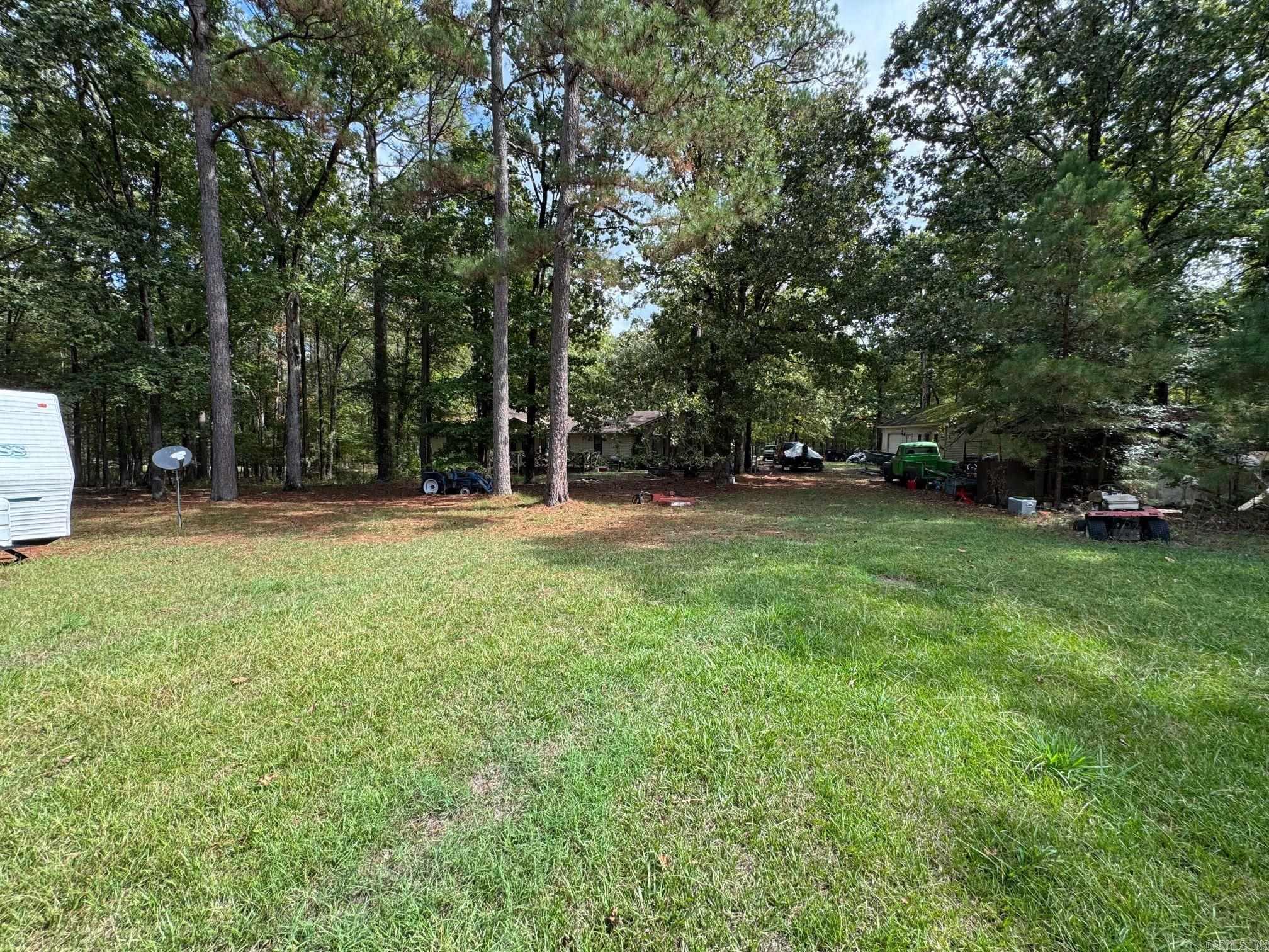 COUNTRY VILLAGE ESTATES - Residential
