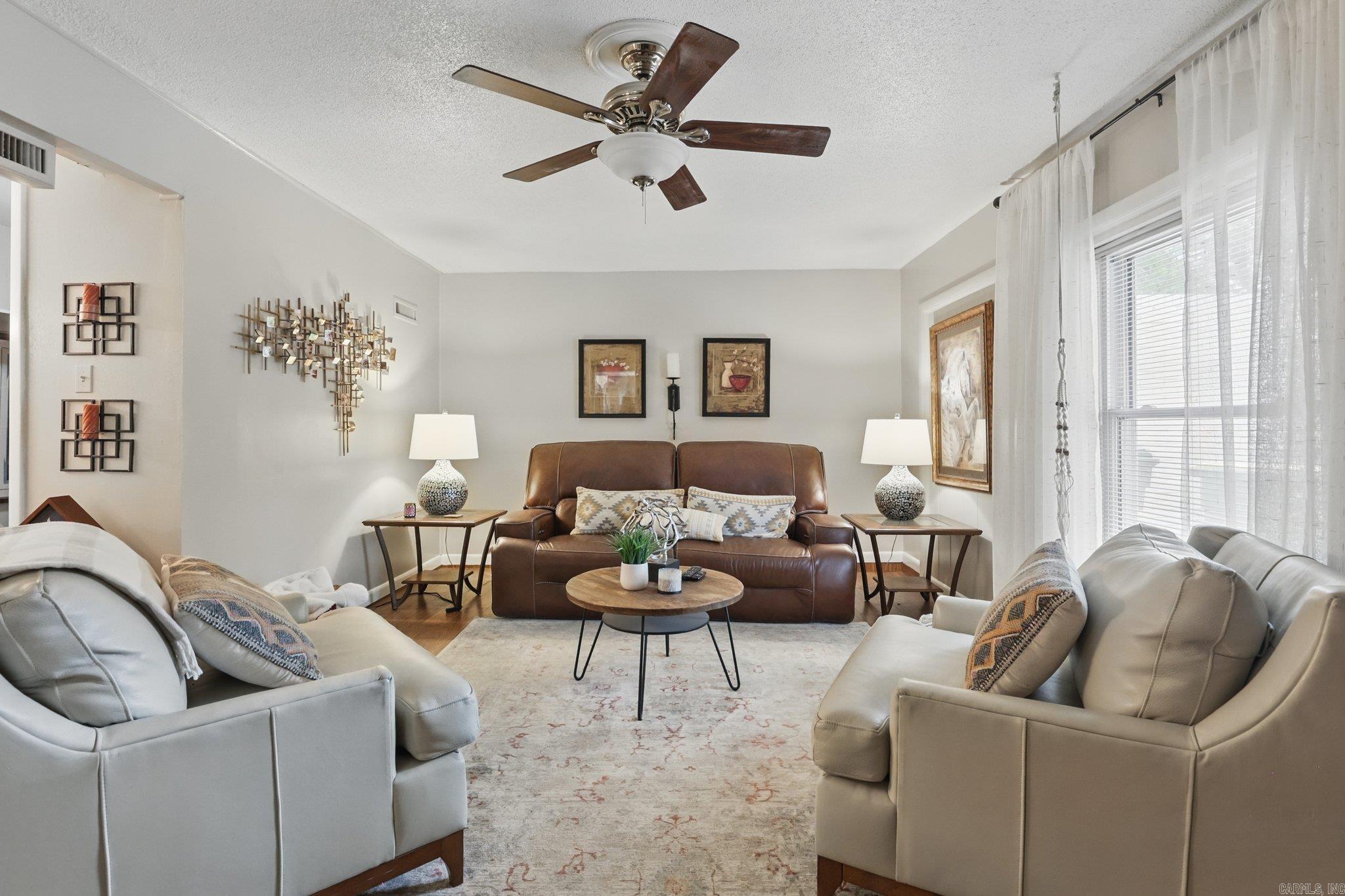 BRIARWOOD - Residential