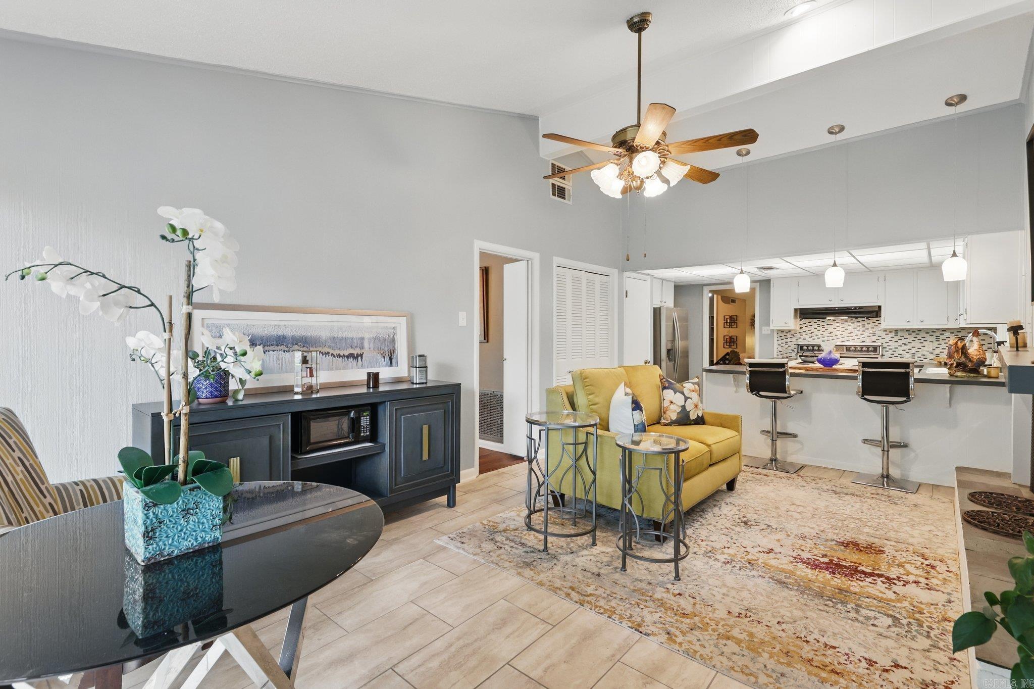 BRIARWOOD - Residential