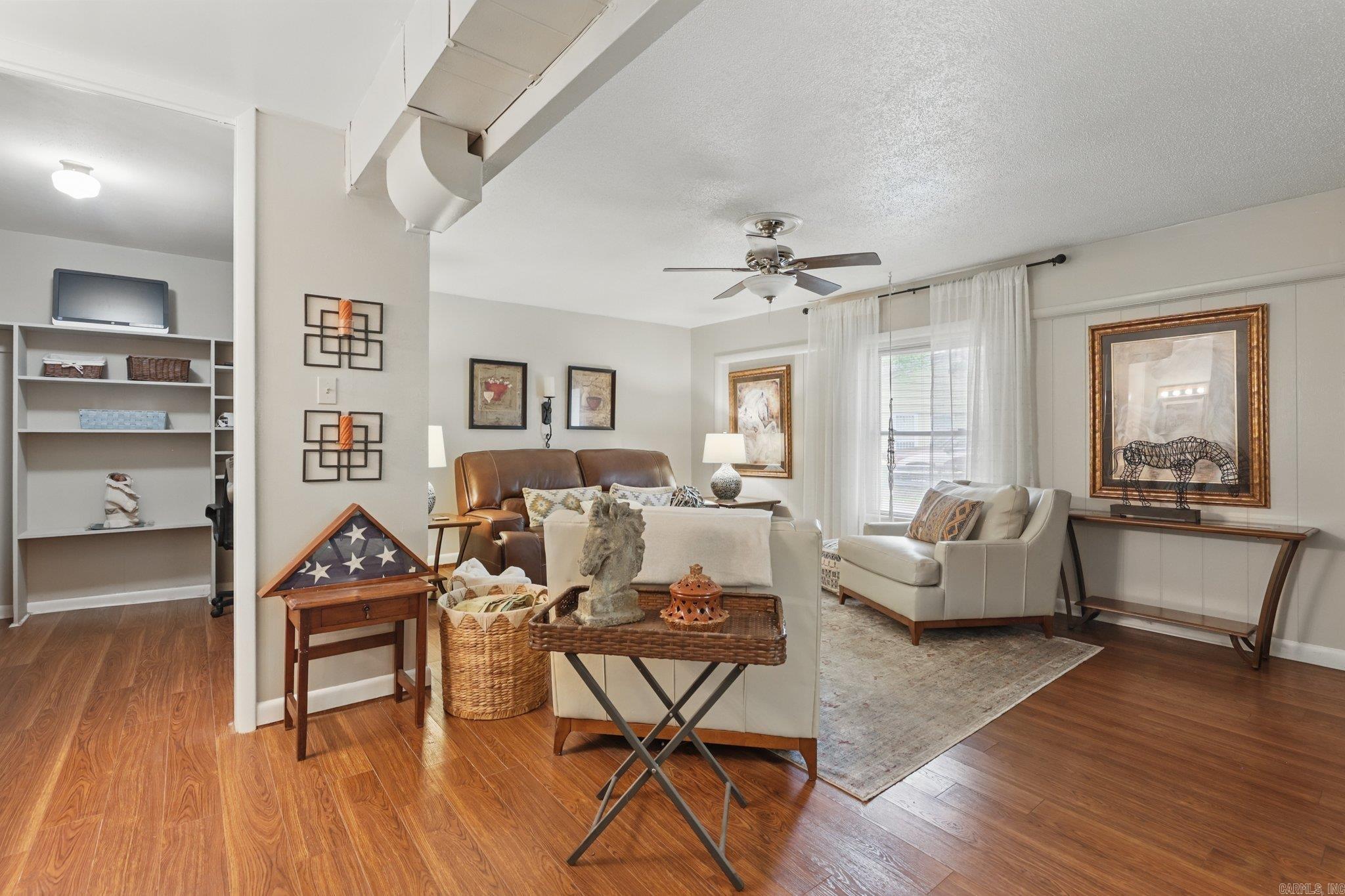 BRIARWOOD - Residential