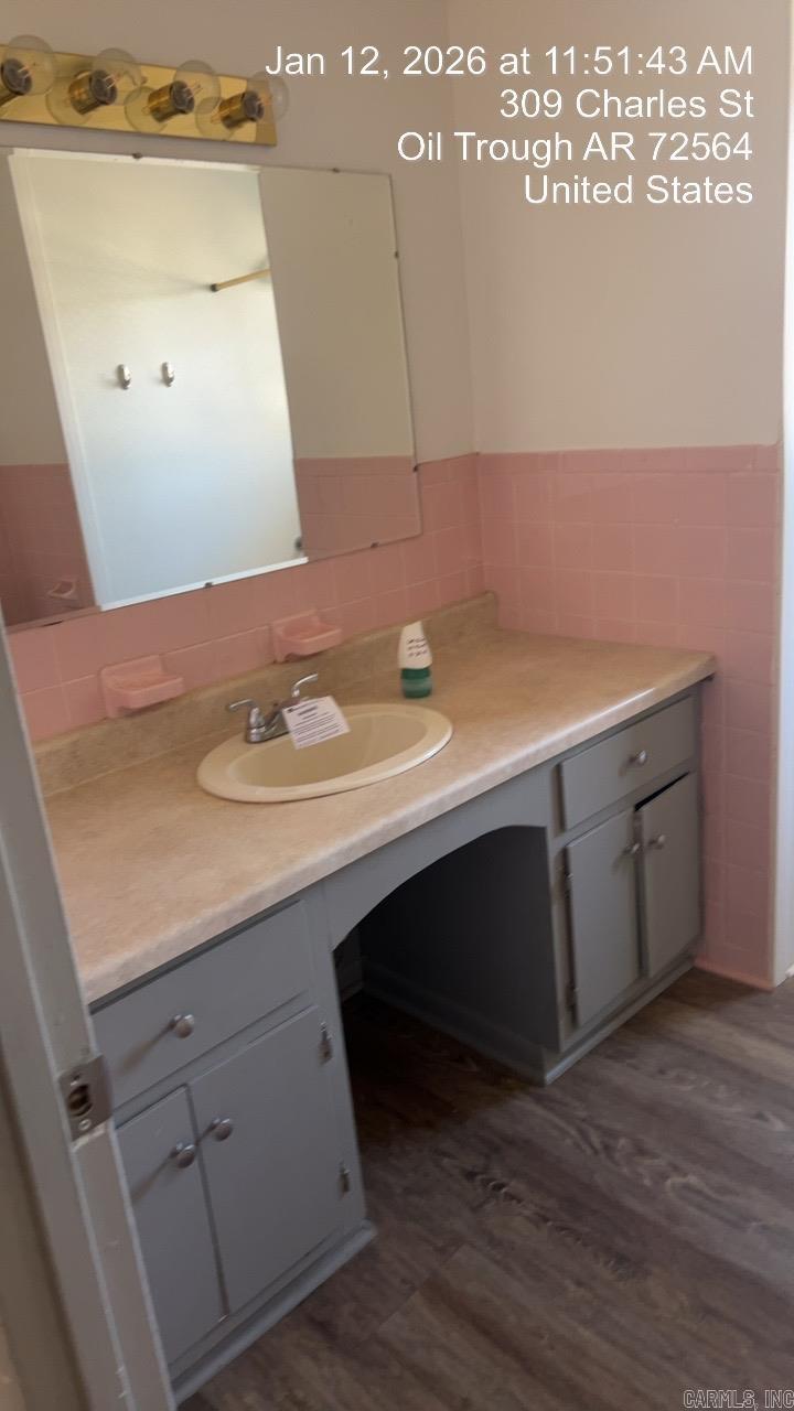 BARNETT CENTRAL - Residential