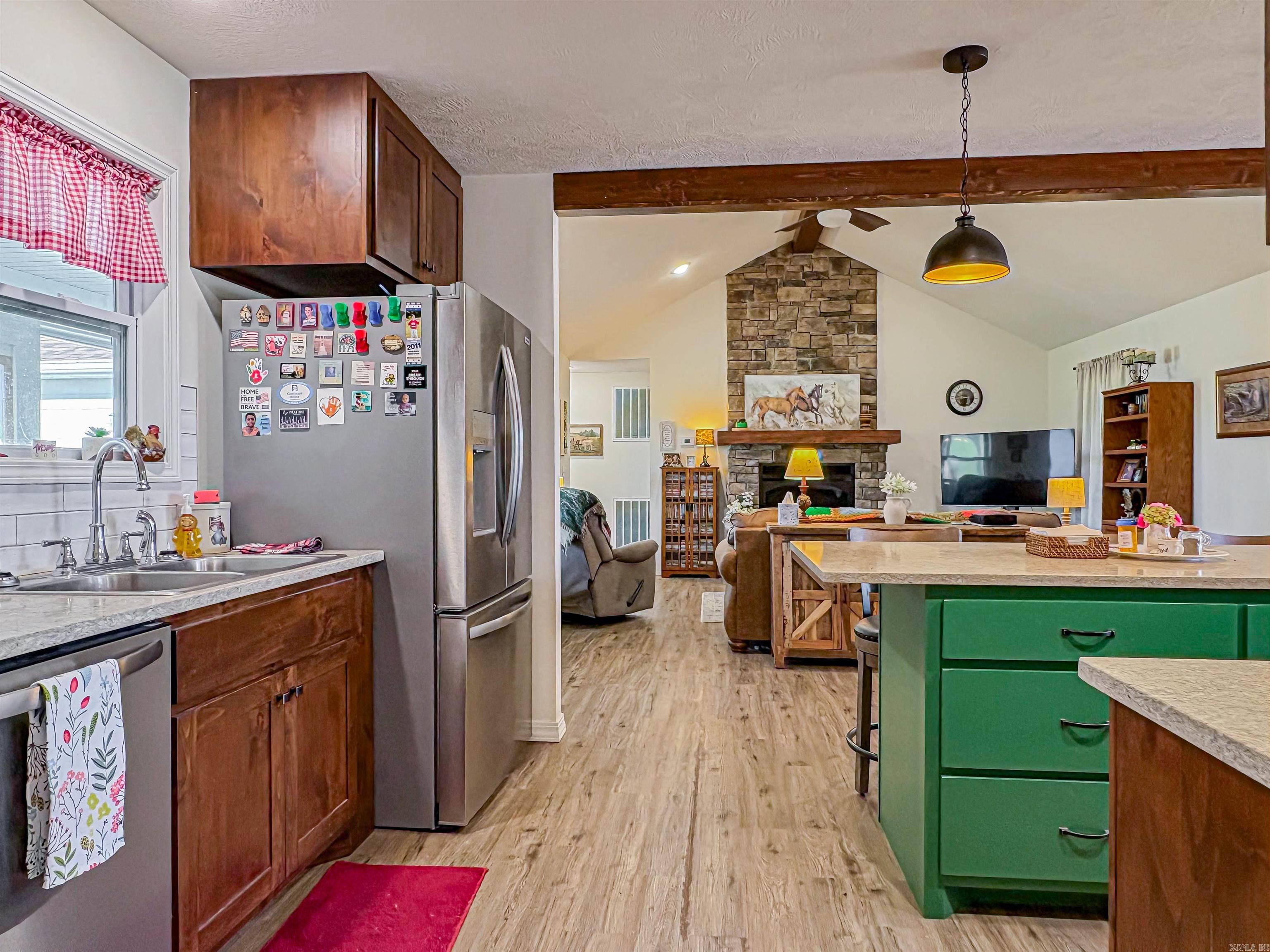 WEST VALLEY ESTATES - Residential