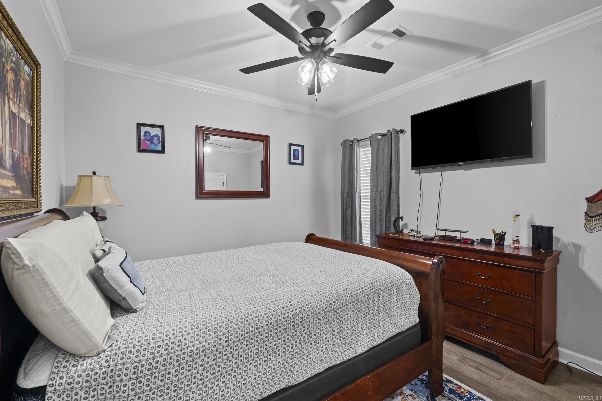 WANDERING RIDGE - Residential