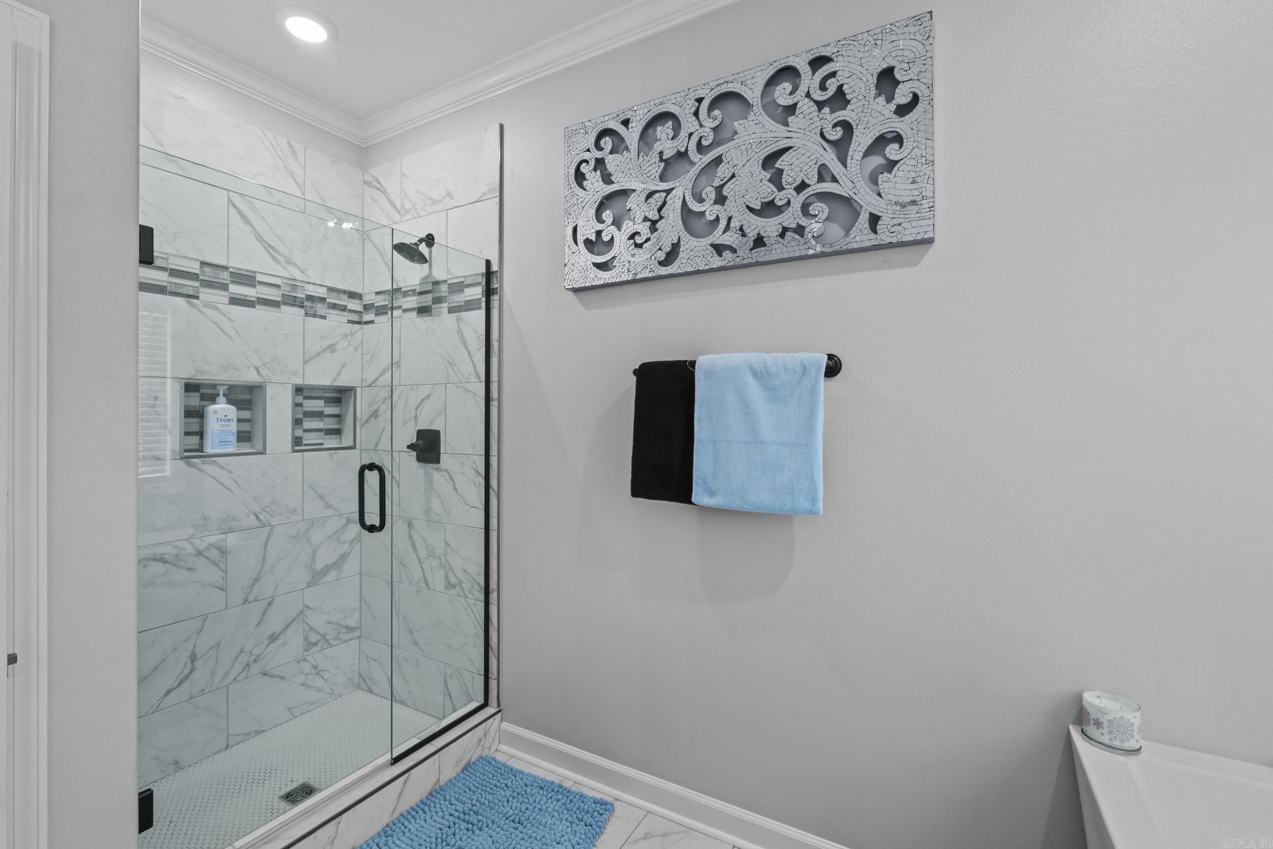 WANDERING RIDGE - Residential