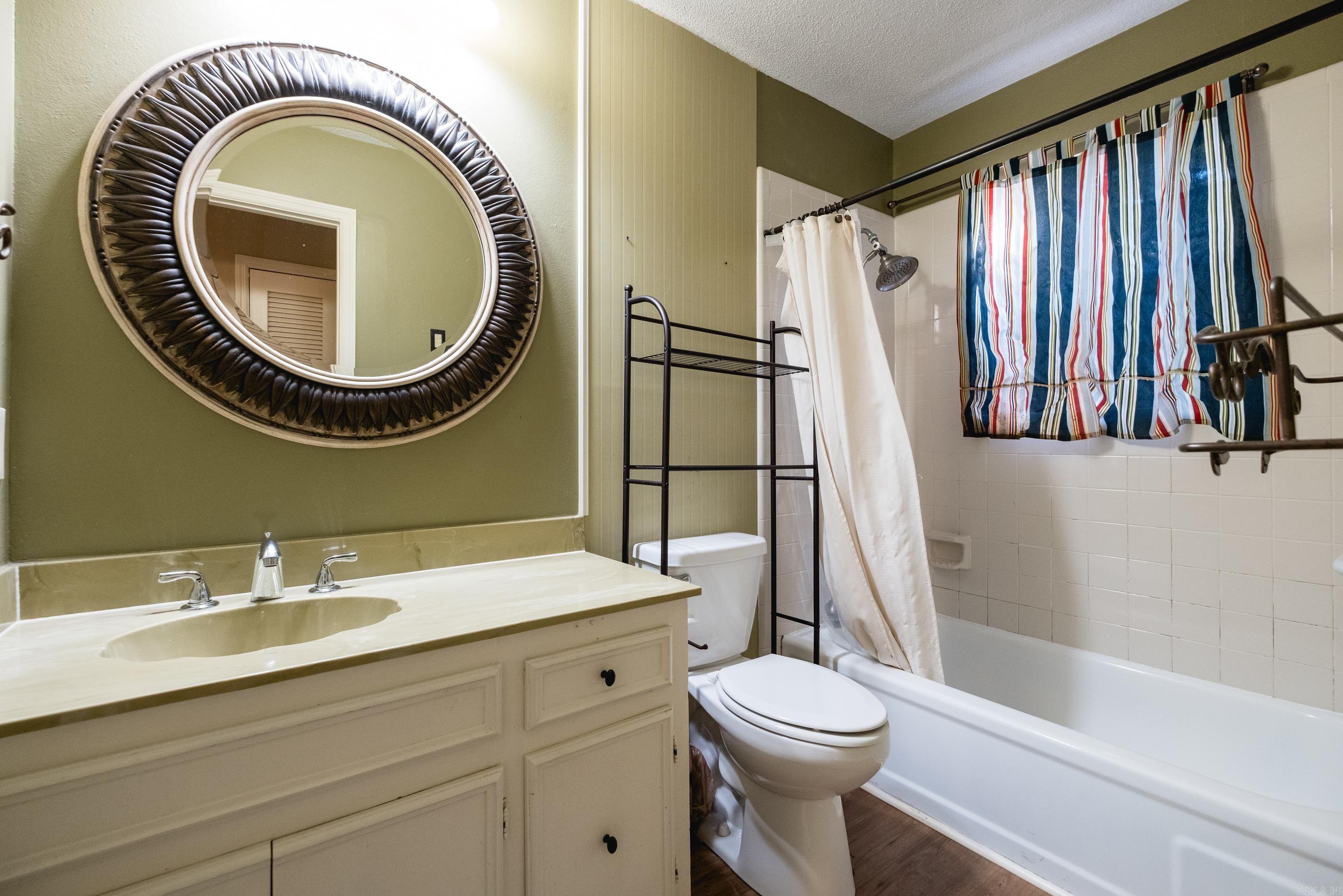 COLONY PLACE - Residential