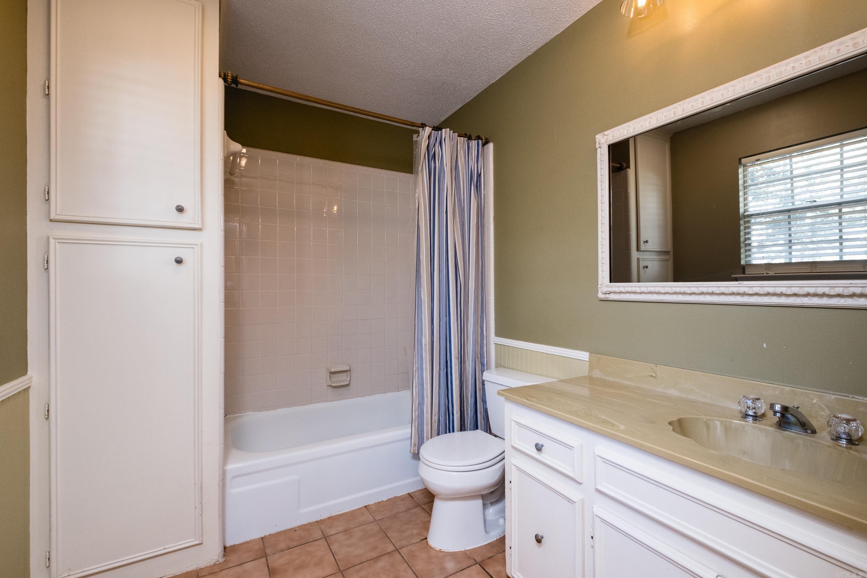 COLONY PLACE - Residential