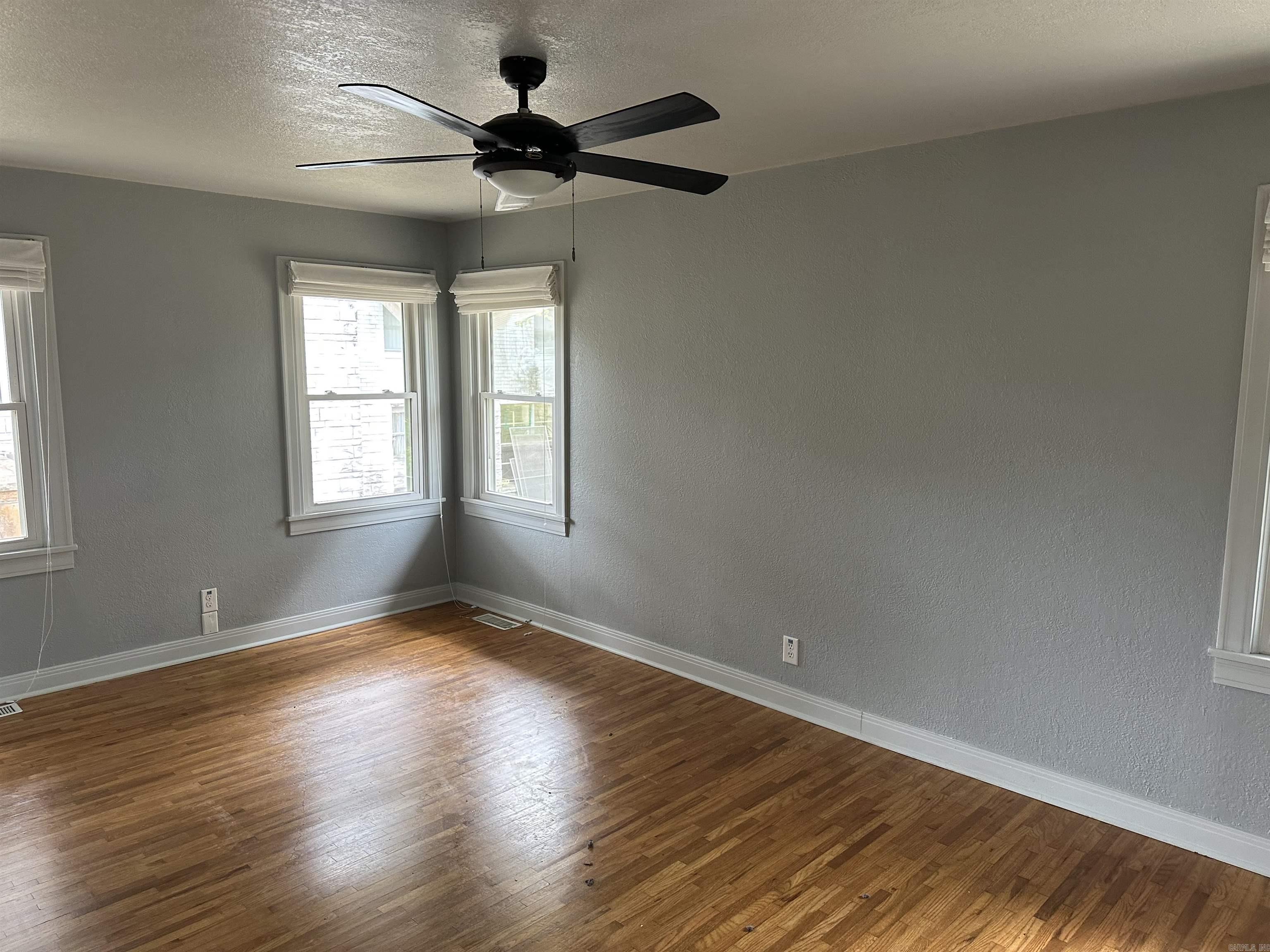 FOREST PARK - Residential