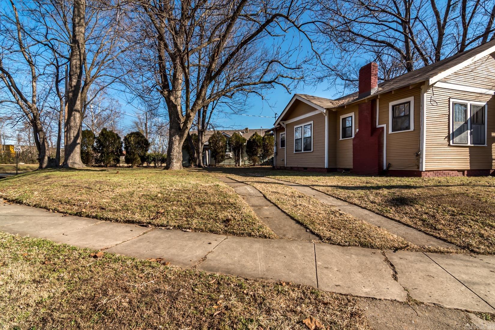 MELROSE PLACE ADDN - Residential