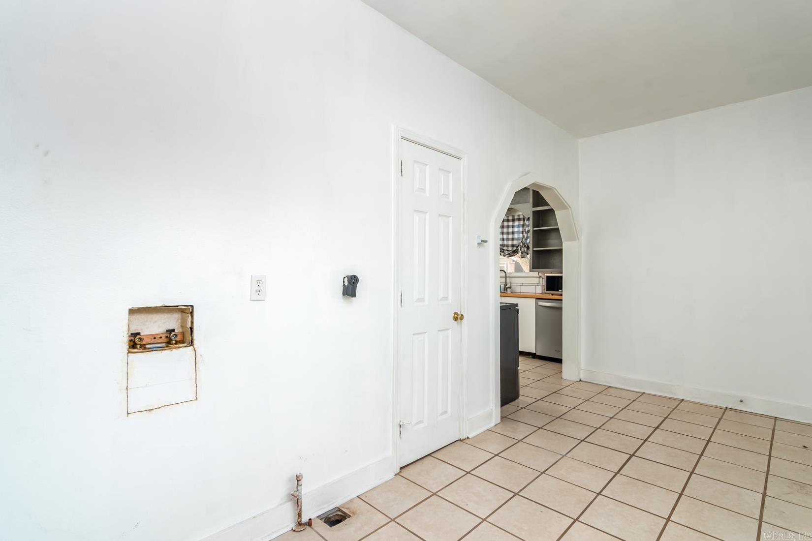 MELROSE PLACE ADDN - Residential