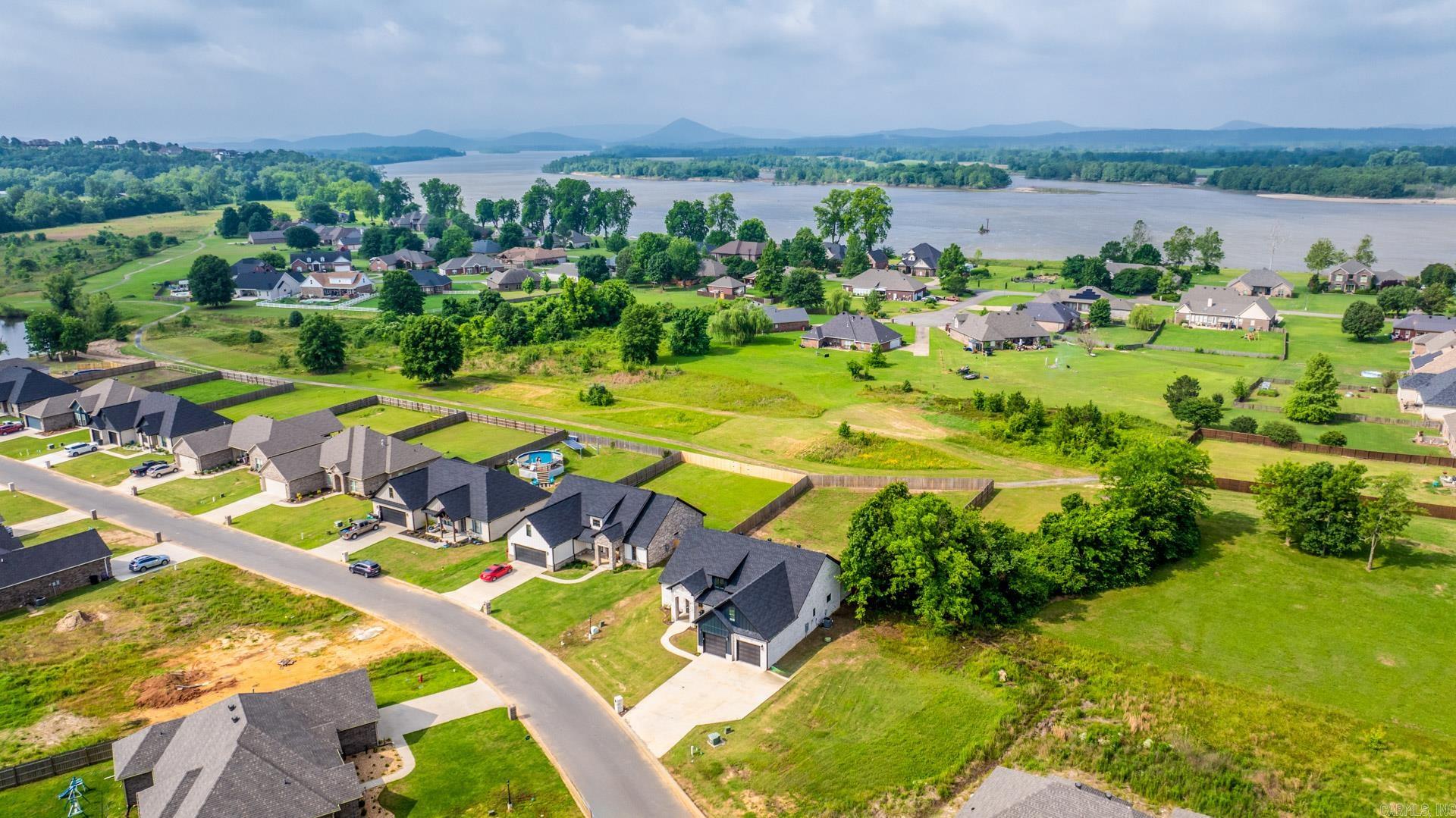The River Plantation - Residential