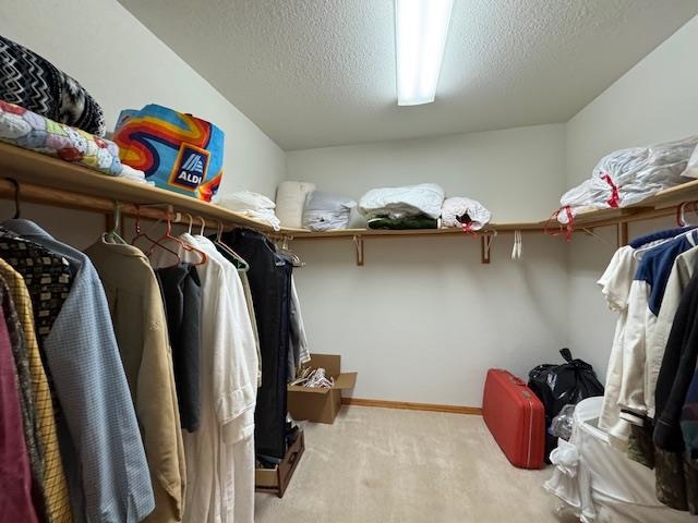 RIVER SIDE MEADOWS - Residential