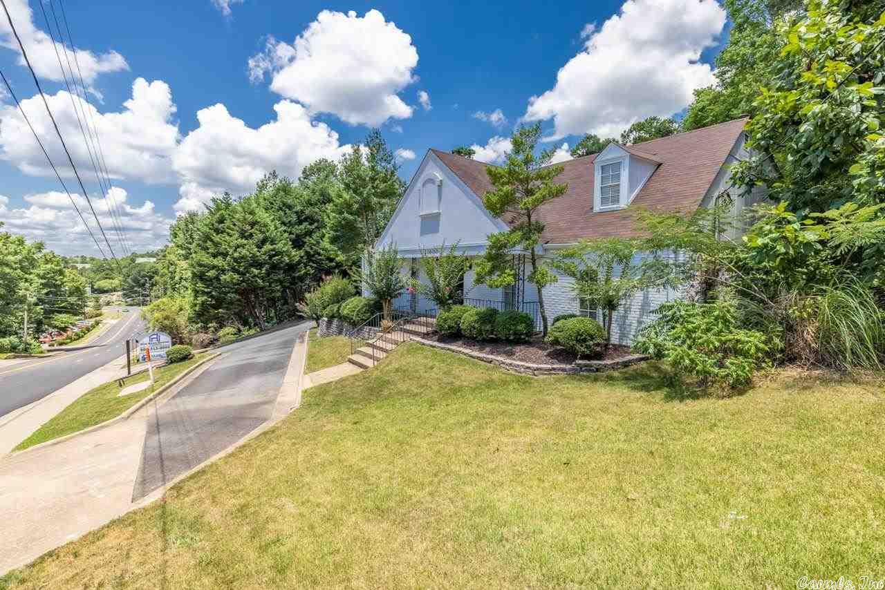 Woodland Hills - Commercial Sale