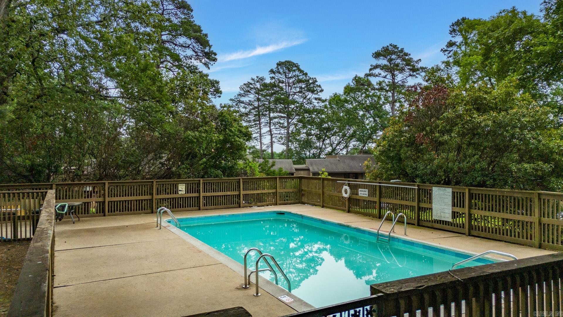 Forest Hills Condos - Residential Lease