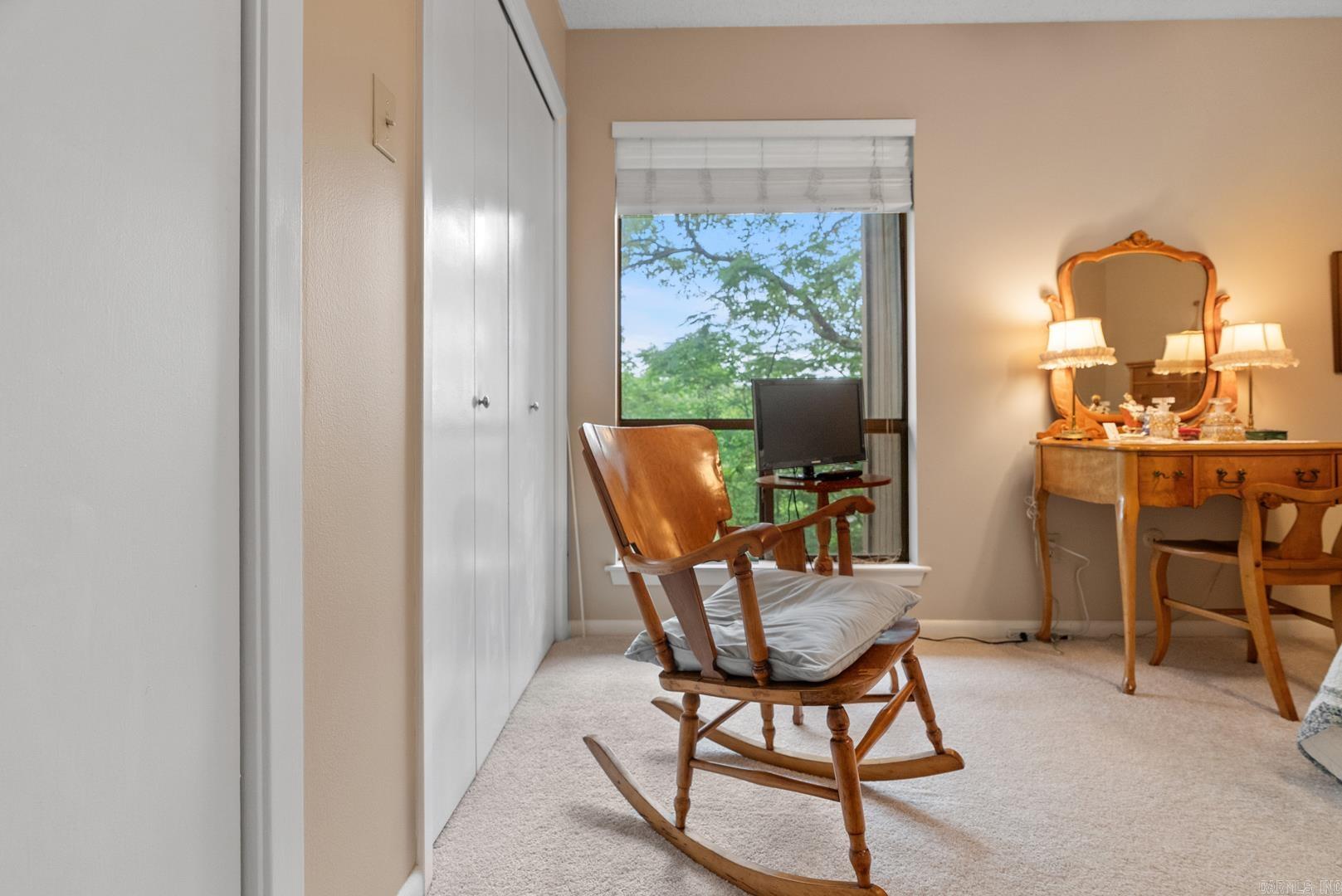 Forest Hills Condos - Residential Lease