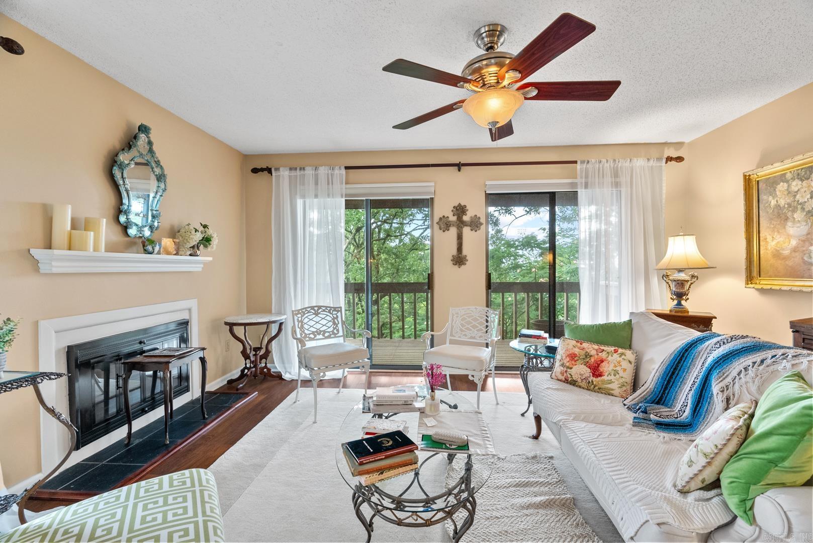 Forest Hills Condos - Residential Lease