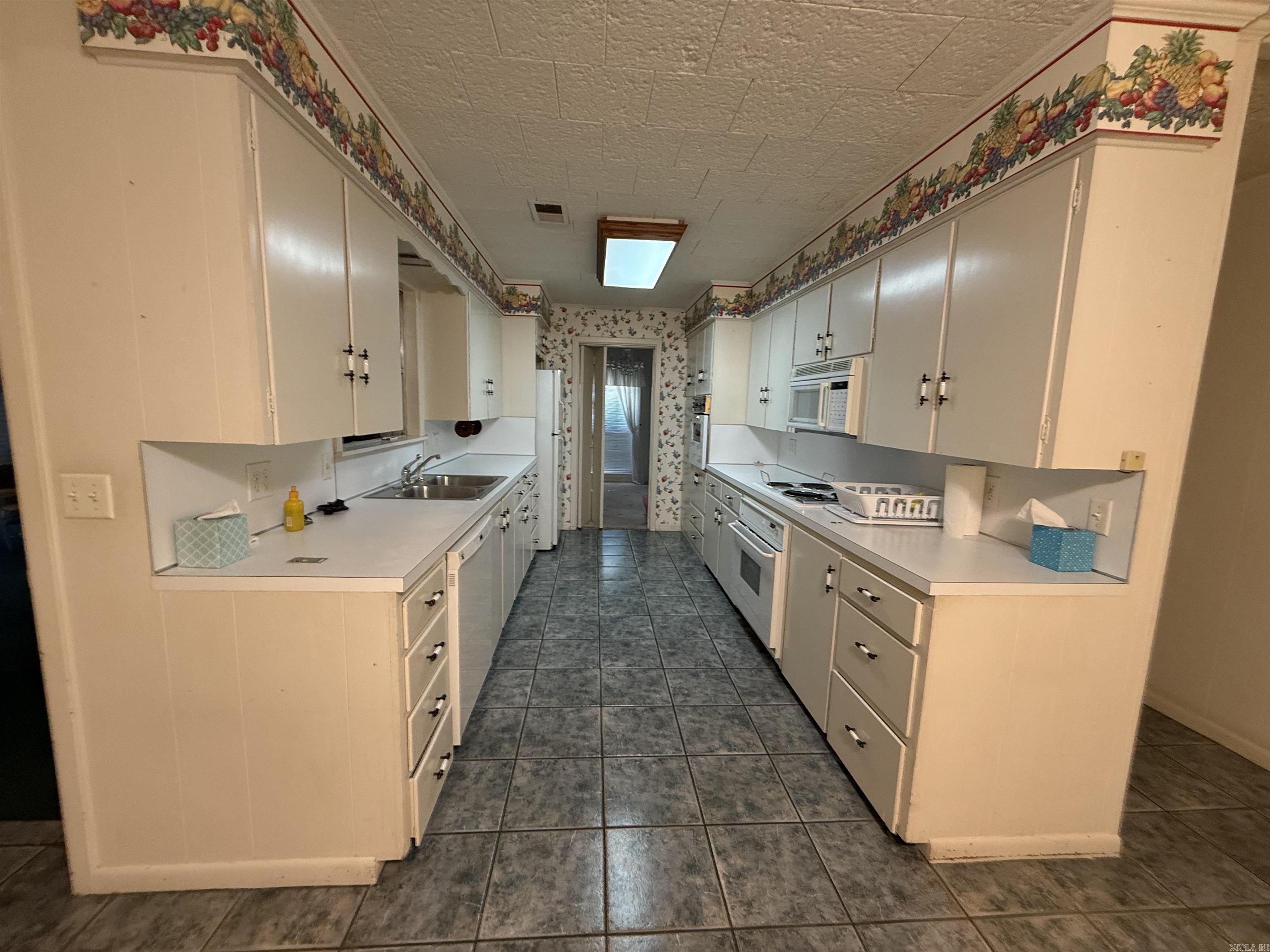 WILSON & FERGUSON - Residential